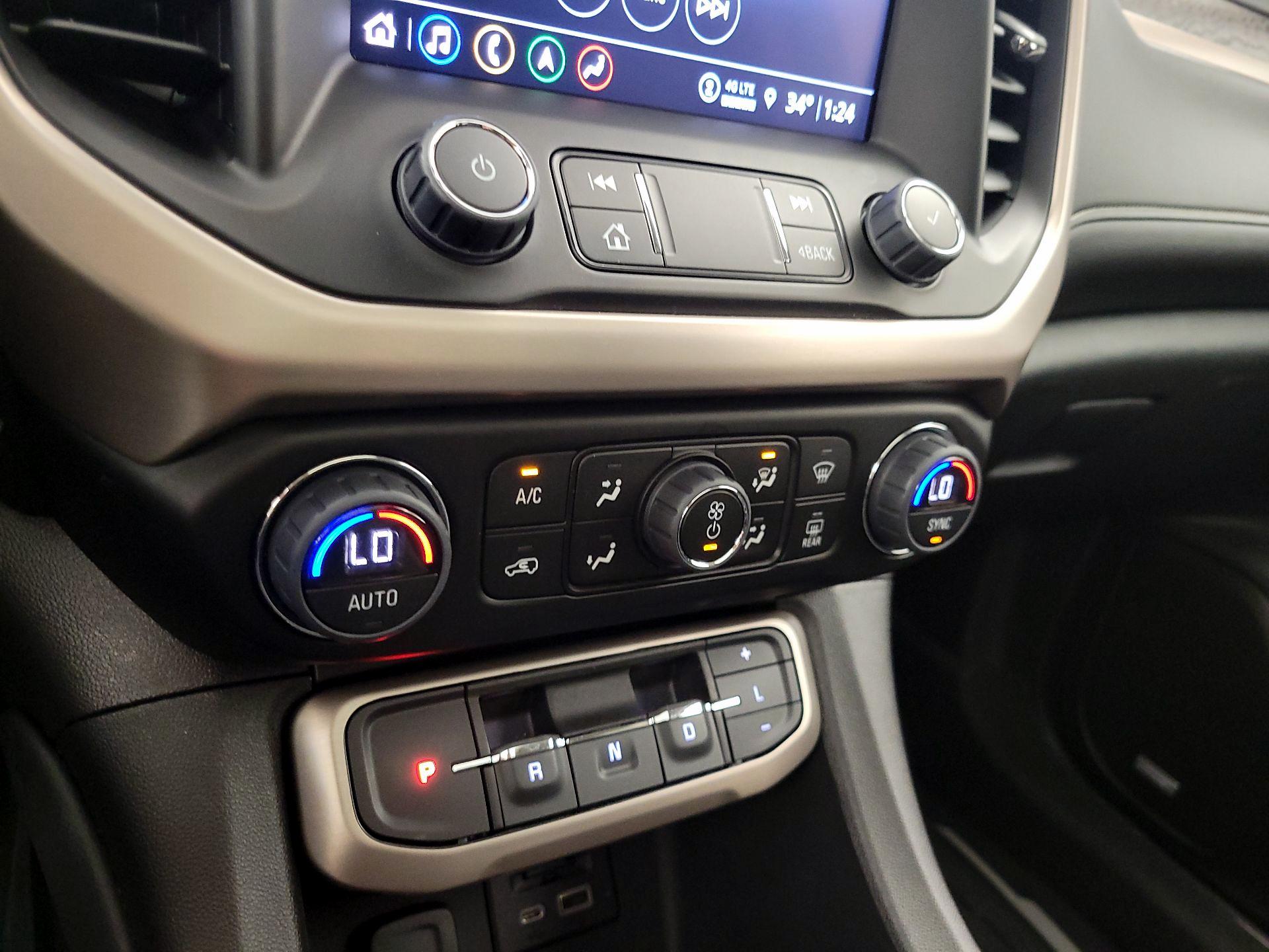 Thumbnail: 2023 GMC Acadia - 15