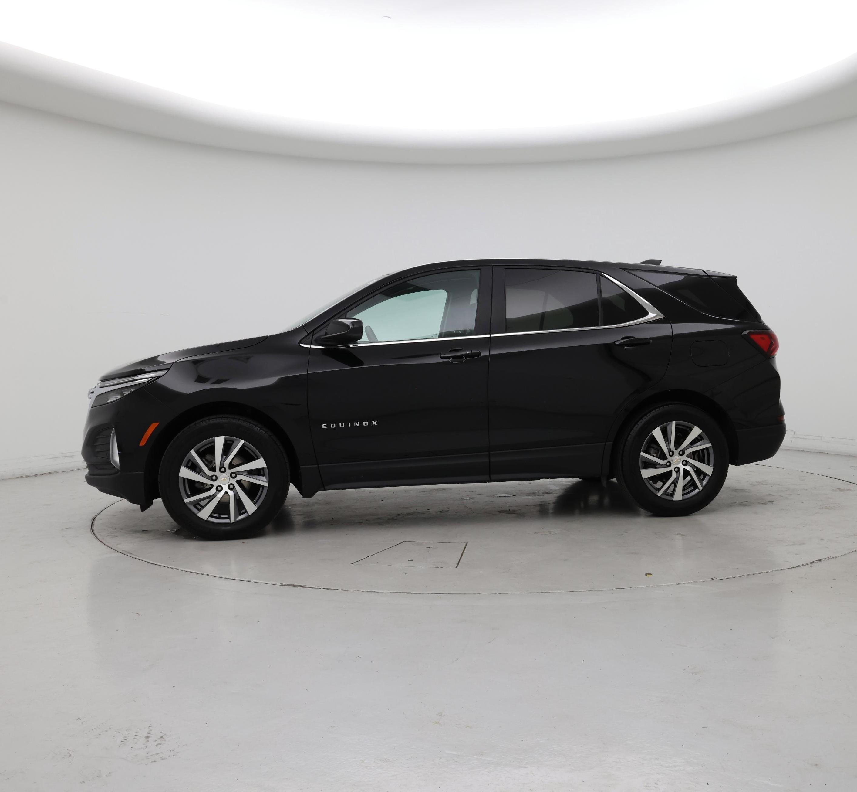 Thumbnail: 2024 Chevrolet Equinox - 3