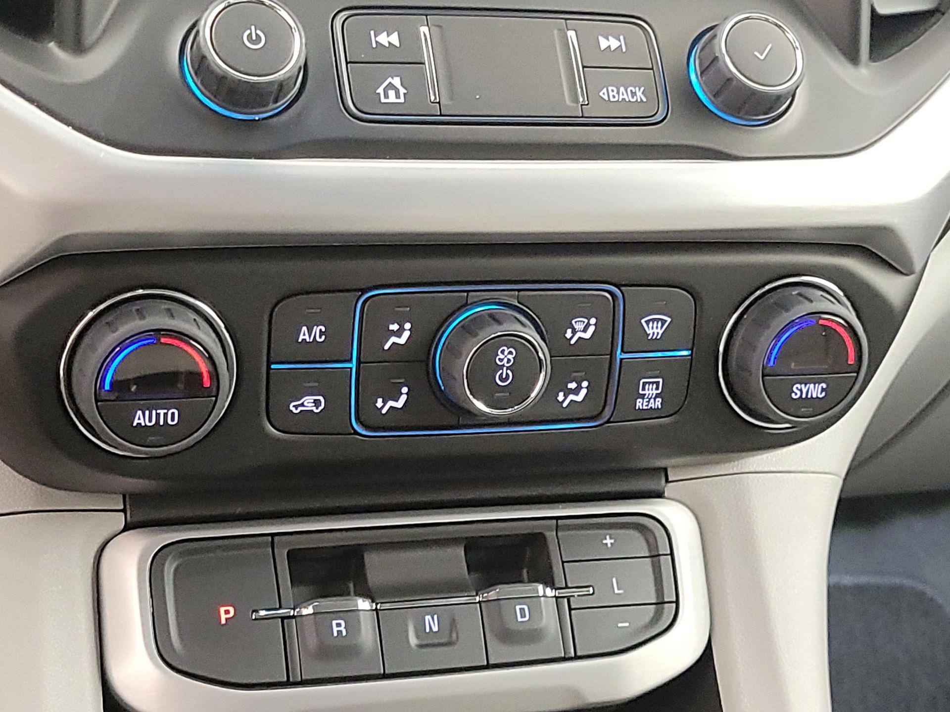 Thumbnail: 2023 GMC Acadia - 14