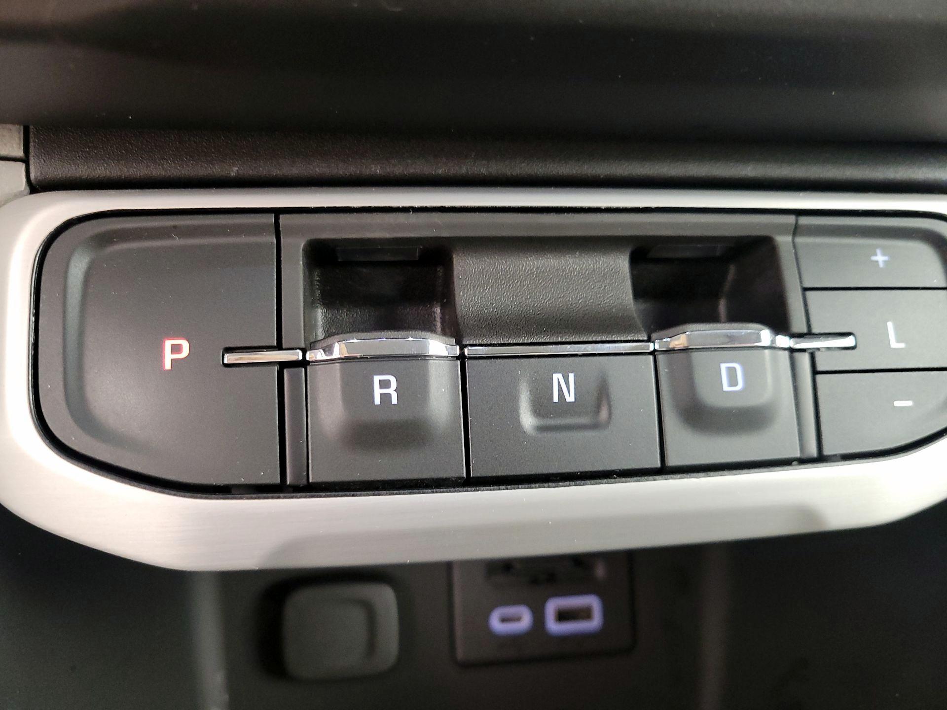 Thumbnail: 2023 GMC Acadia - 15