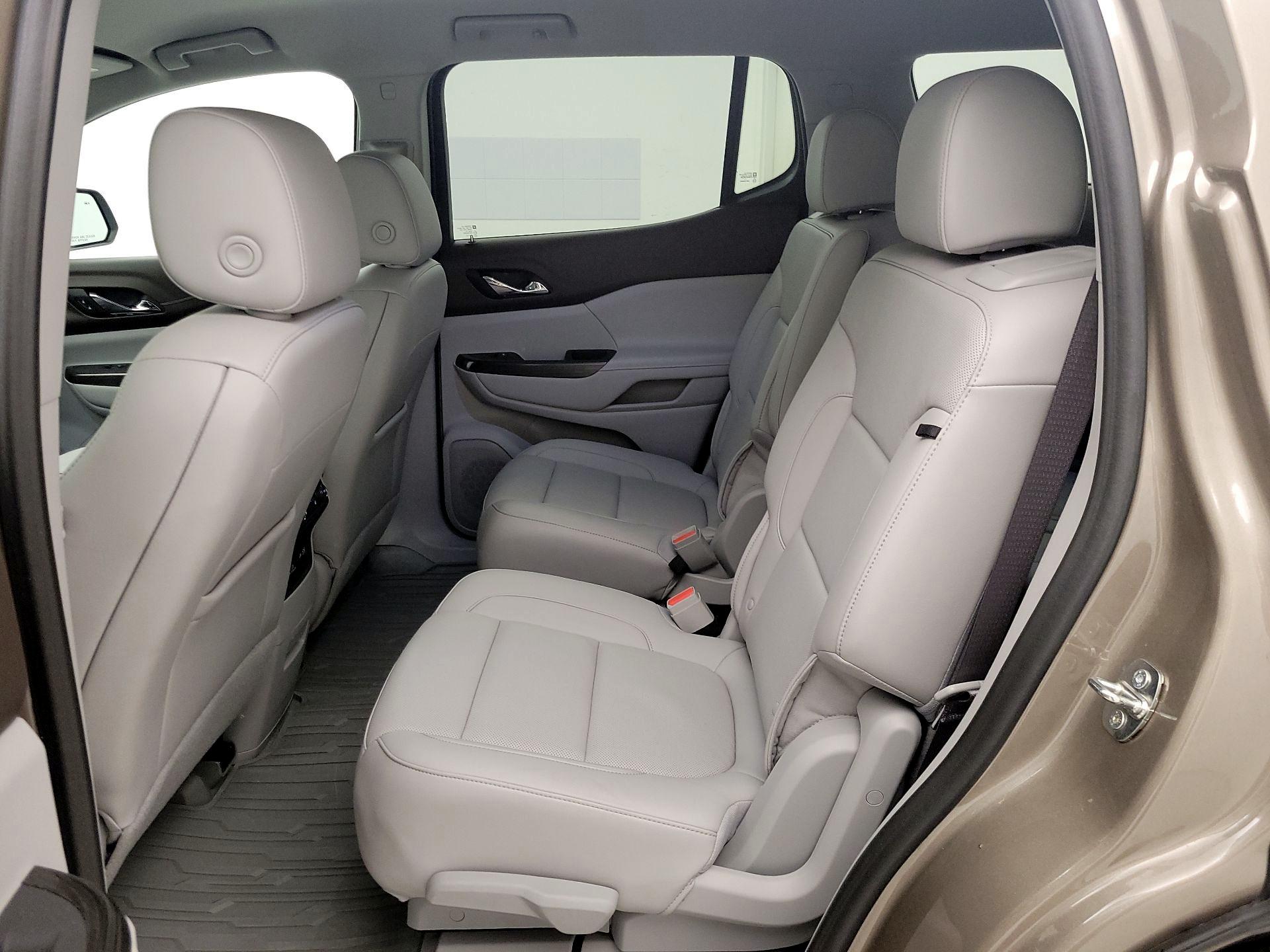 Thumbnail: 2023 GMC Acadia - 17