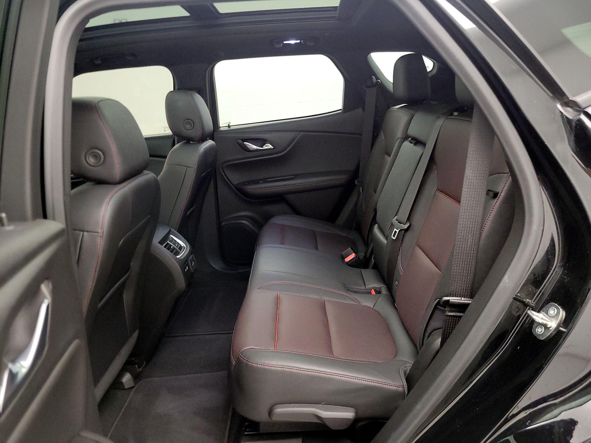 Thumbnail: 2022 Chevrolet Blazer - 19