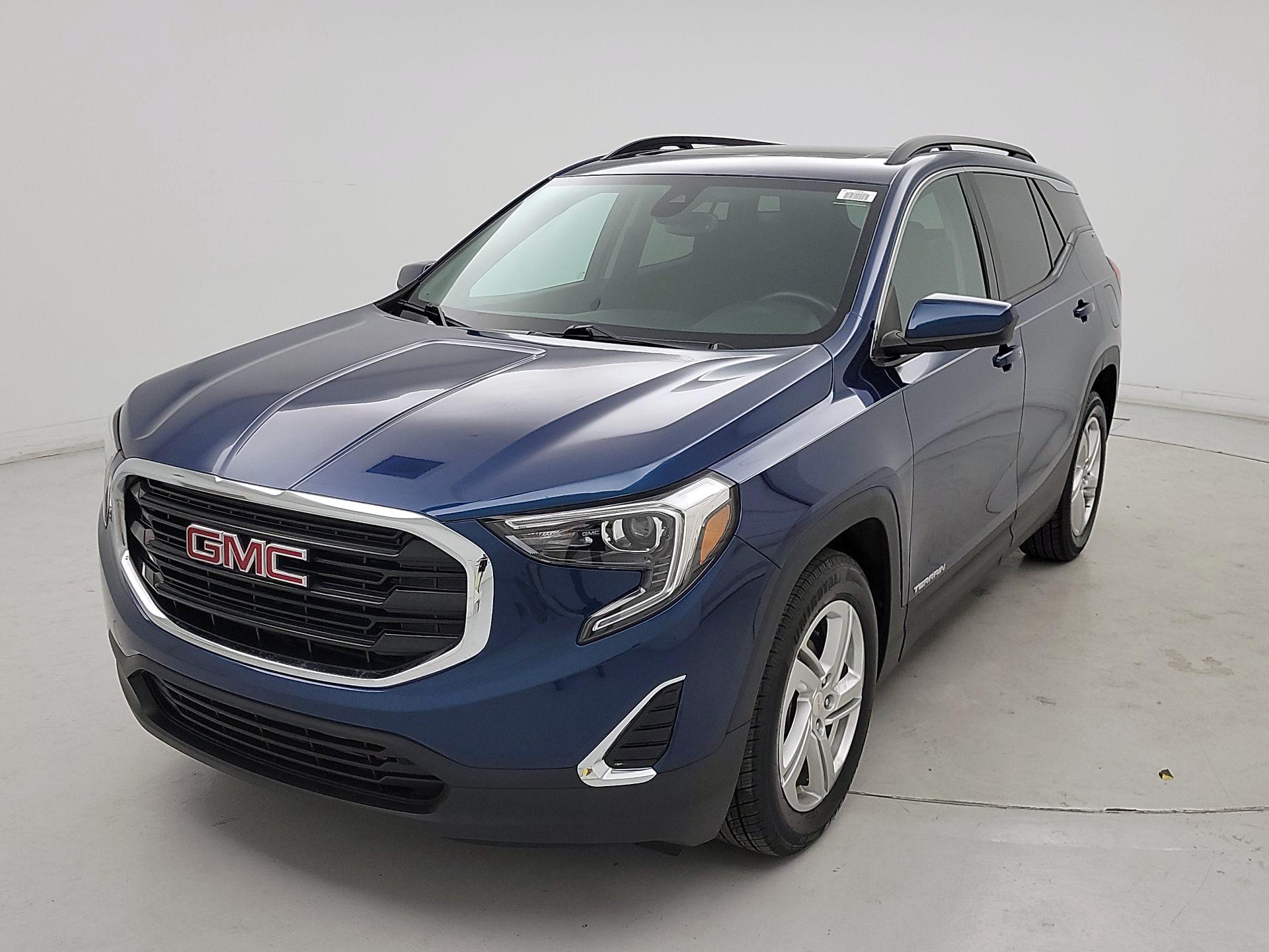 Thumbnail: 2020 GMC Terrain - 3