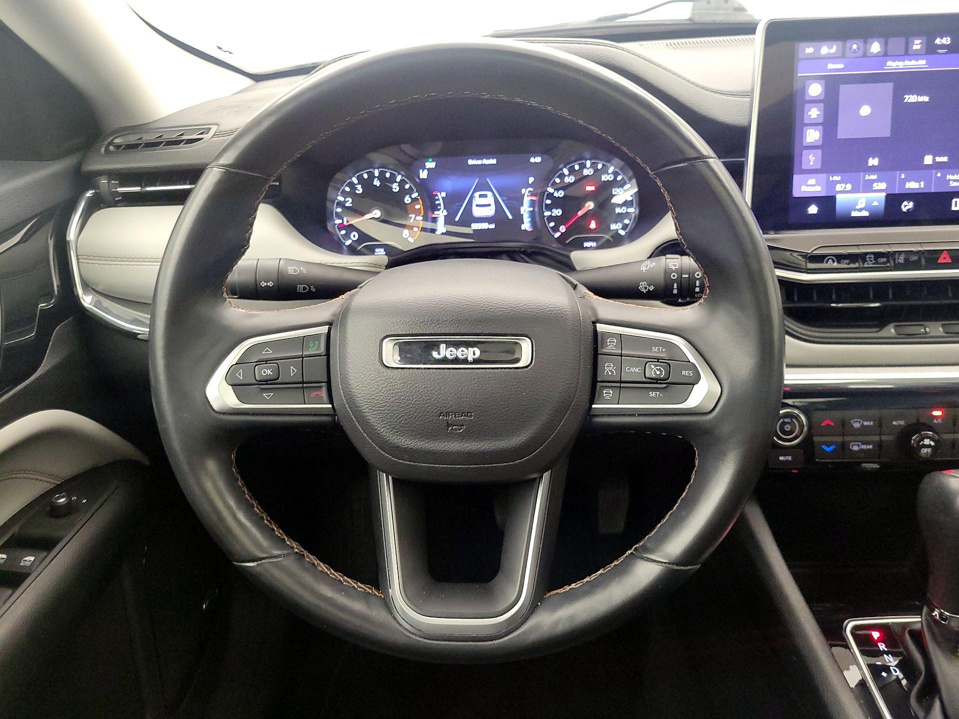 Thumbnail: 2022 Jeep Compass - 10