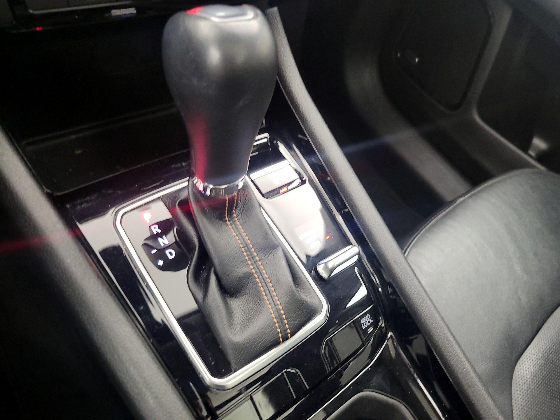 Thumbnail: 2022 Jeep Compass - 17