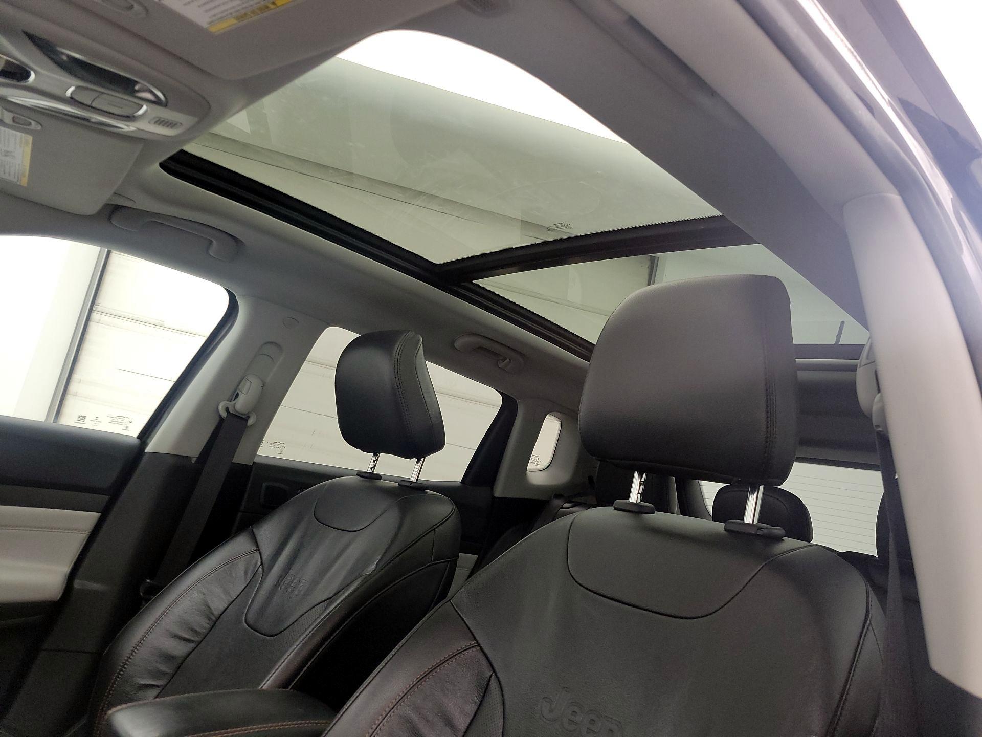 Thumbnail: 2022 Jeep Compass - 19