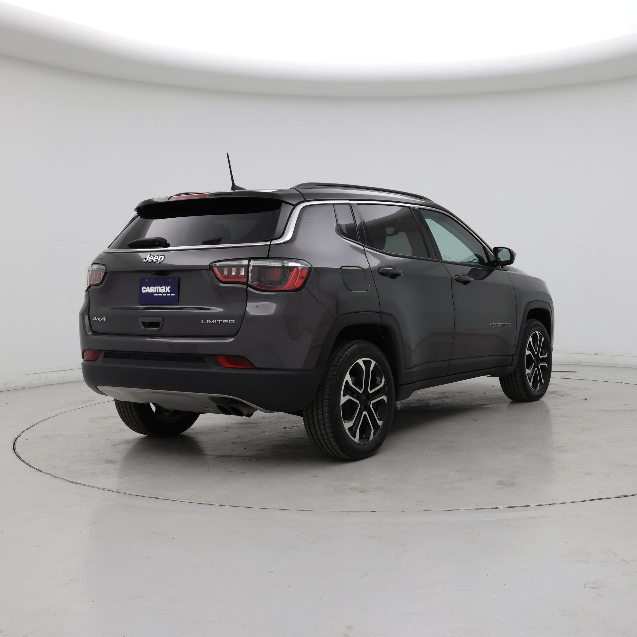 Thumbnail: 2022 Jeep Compass - 8