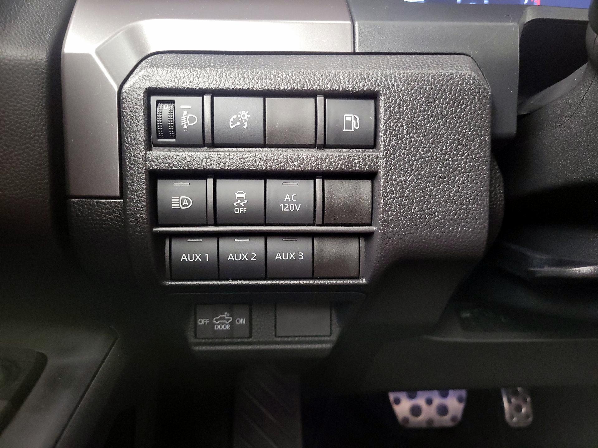 Thumbnail: 2025 Toyota Tacoma - 11