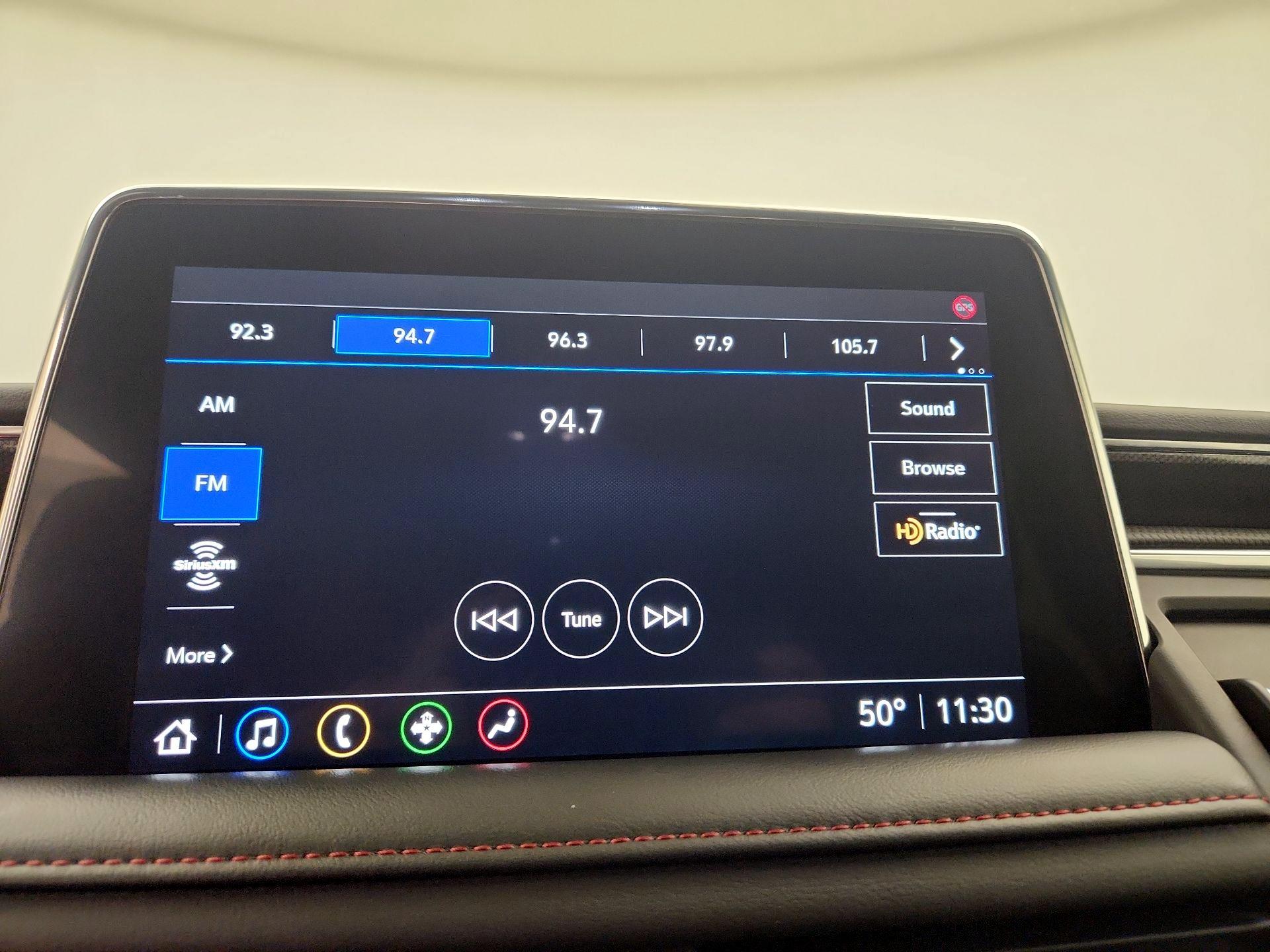 Thumbnail: 2021 Chevrolet Suburban - 15