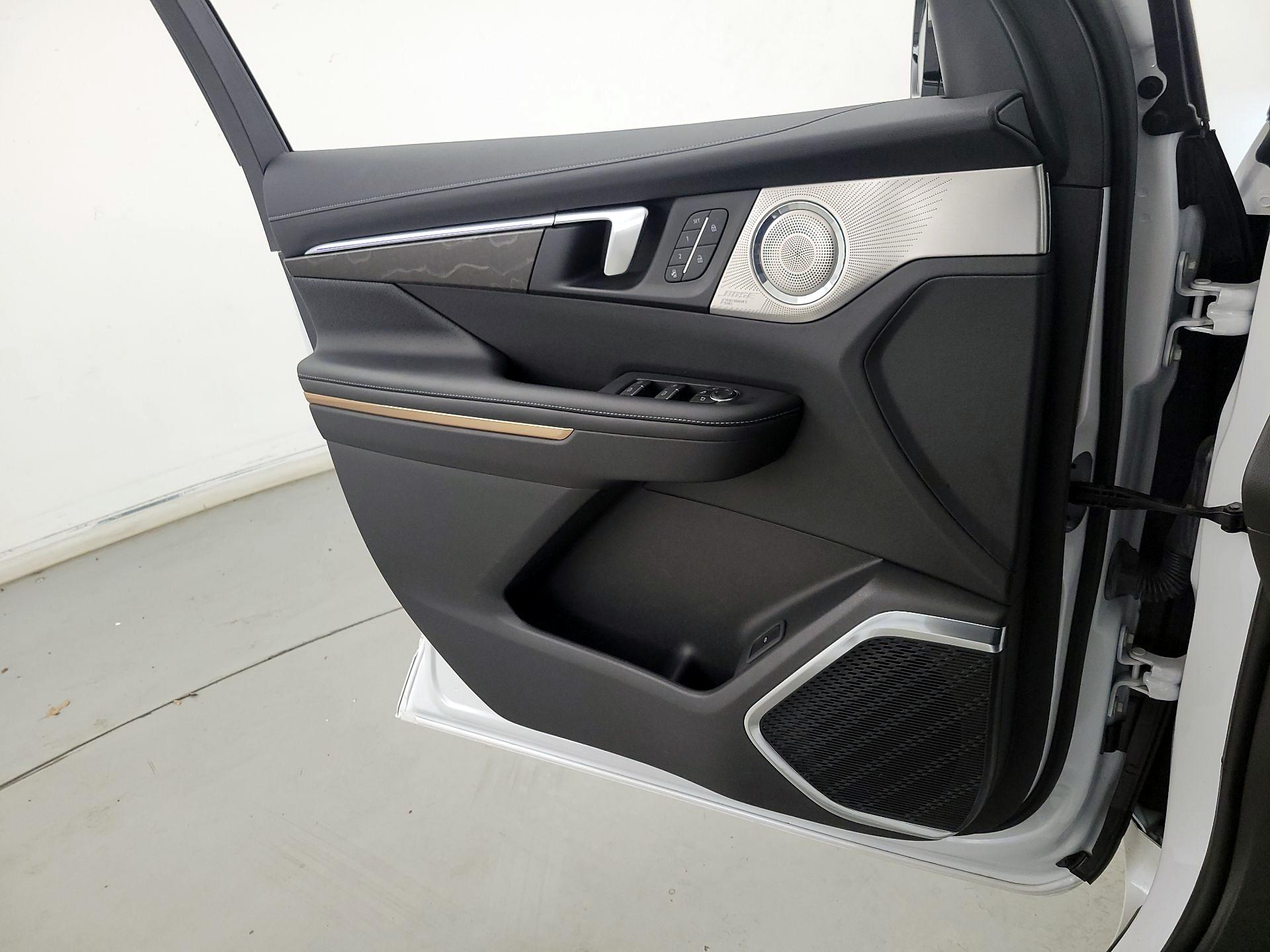 Thumbnail: 2025 Buick Enclave - 12