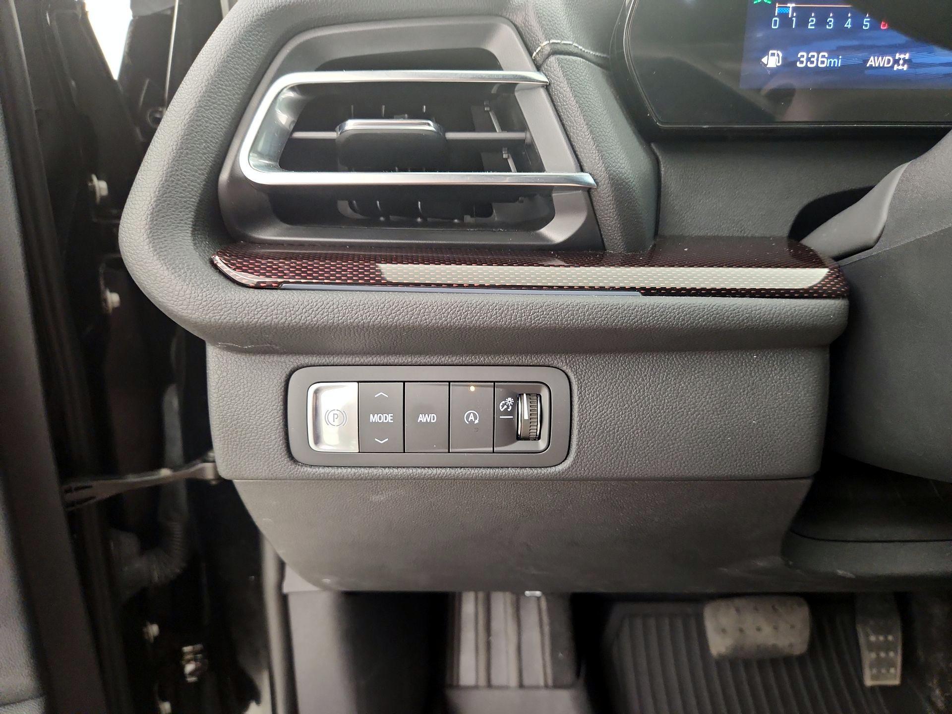 Thumbnail: 2024 Chevrolet Traverse - 13