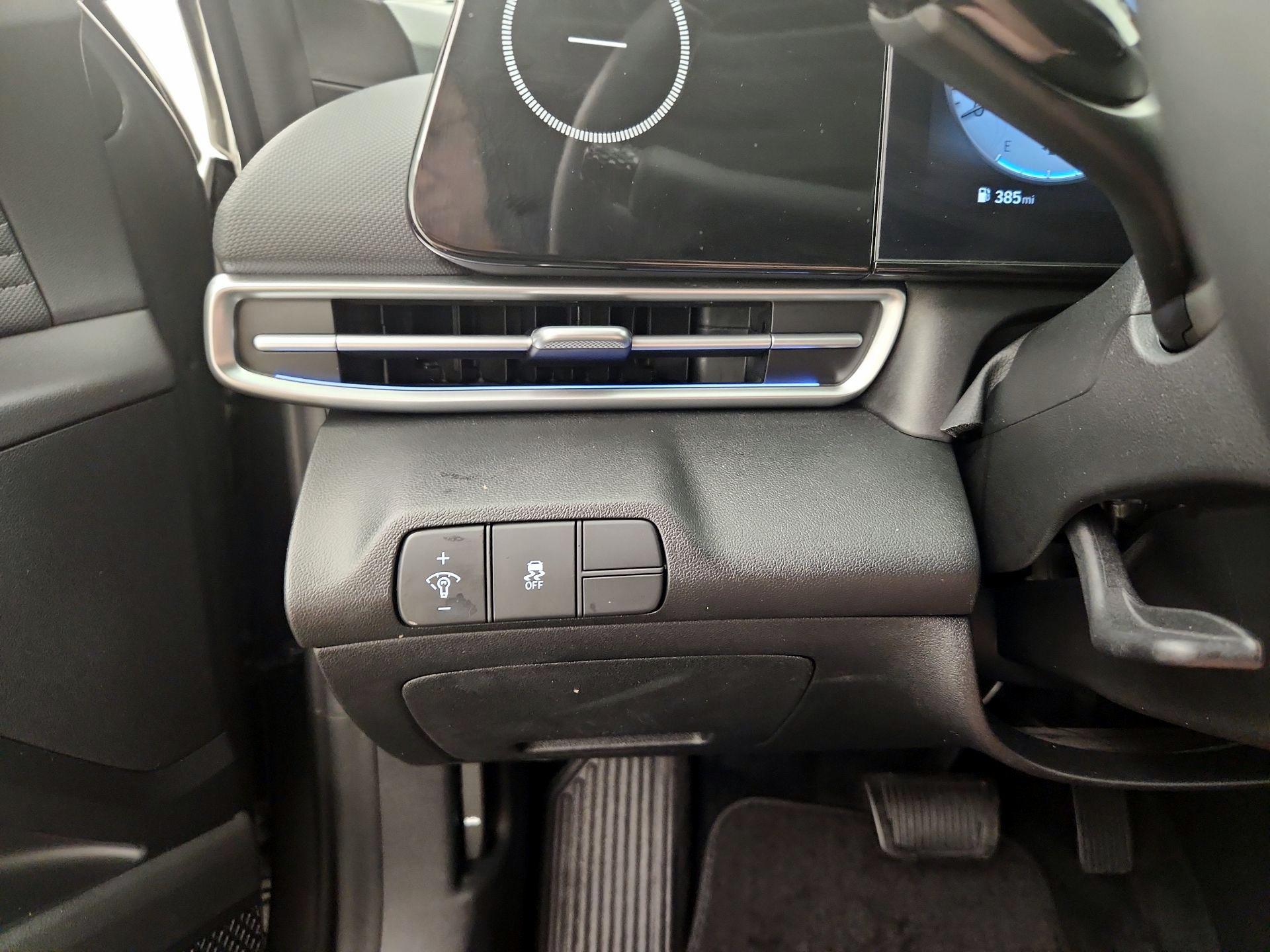 Thumbnail: 2024 Hyundai Elantra - 13