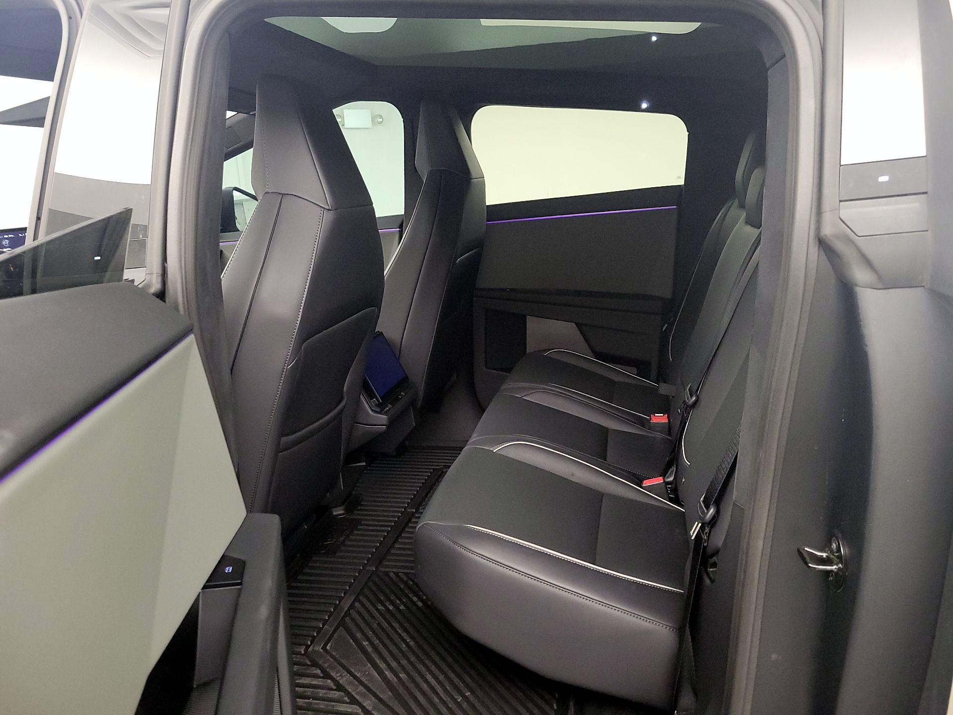 Thumbnail: 2025 Tesla Cybertruck - 19