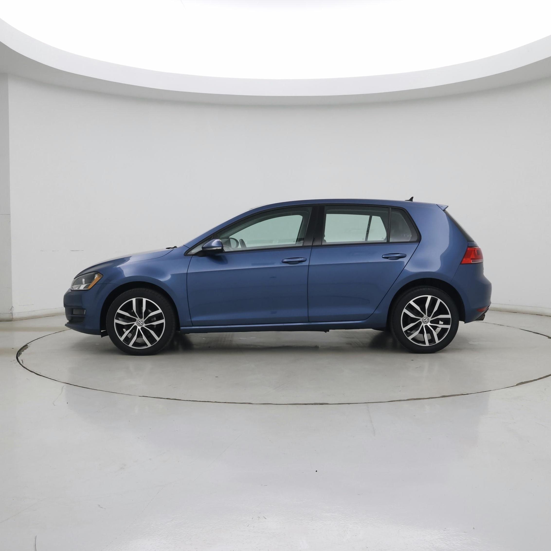 Thumbnail: 2016 Volkswagen Golf - 3