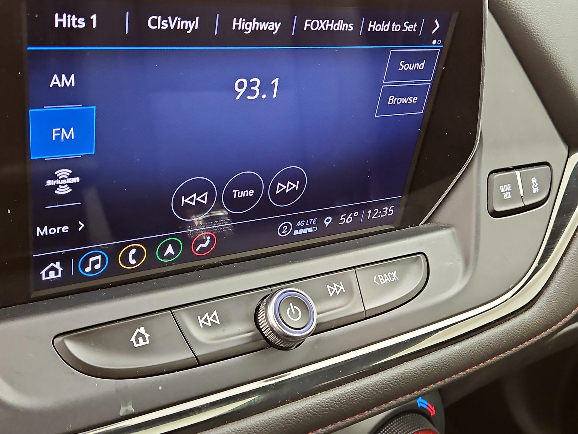 Thumbnail: 2022 Chevrolet Blazer - 16