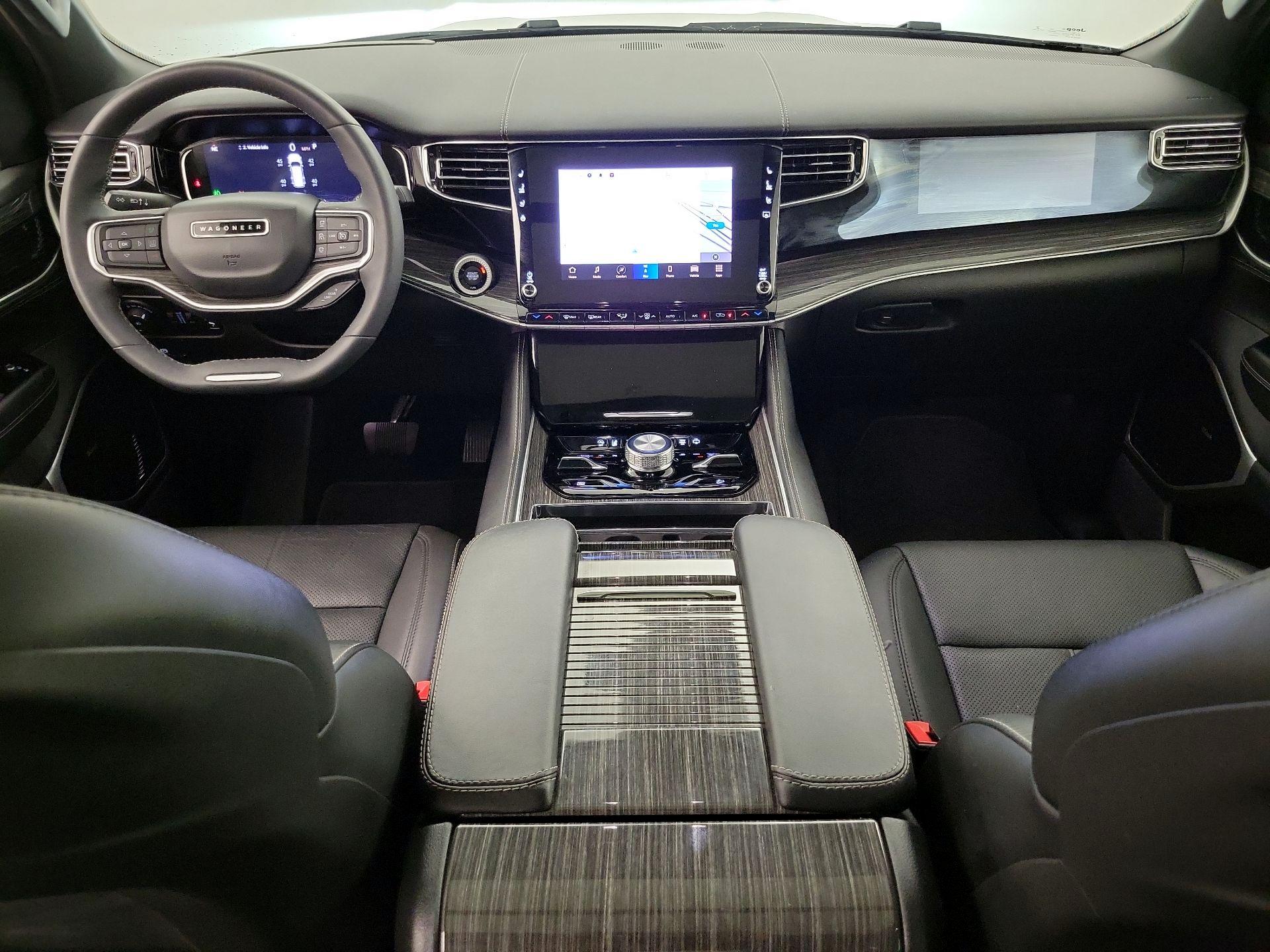 Thumbnail: 2022 Jeep Wagoneer - 9