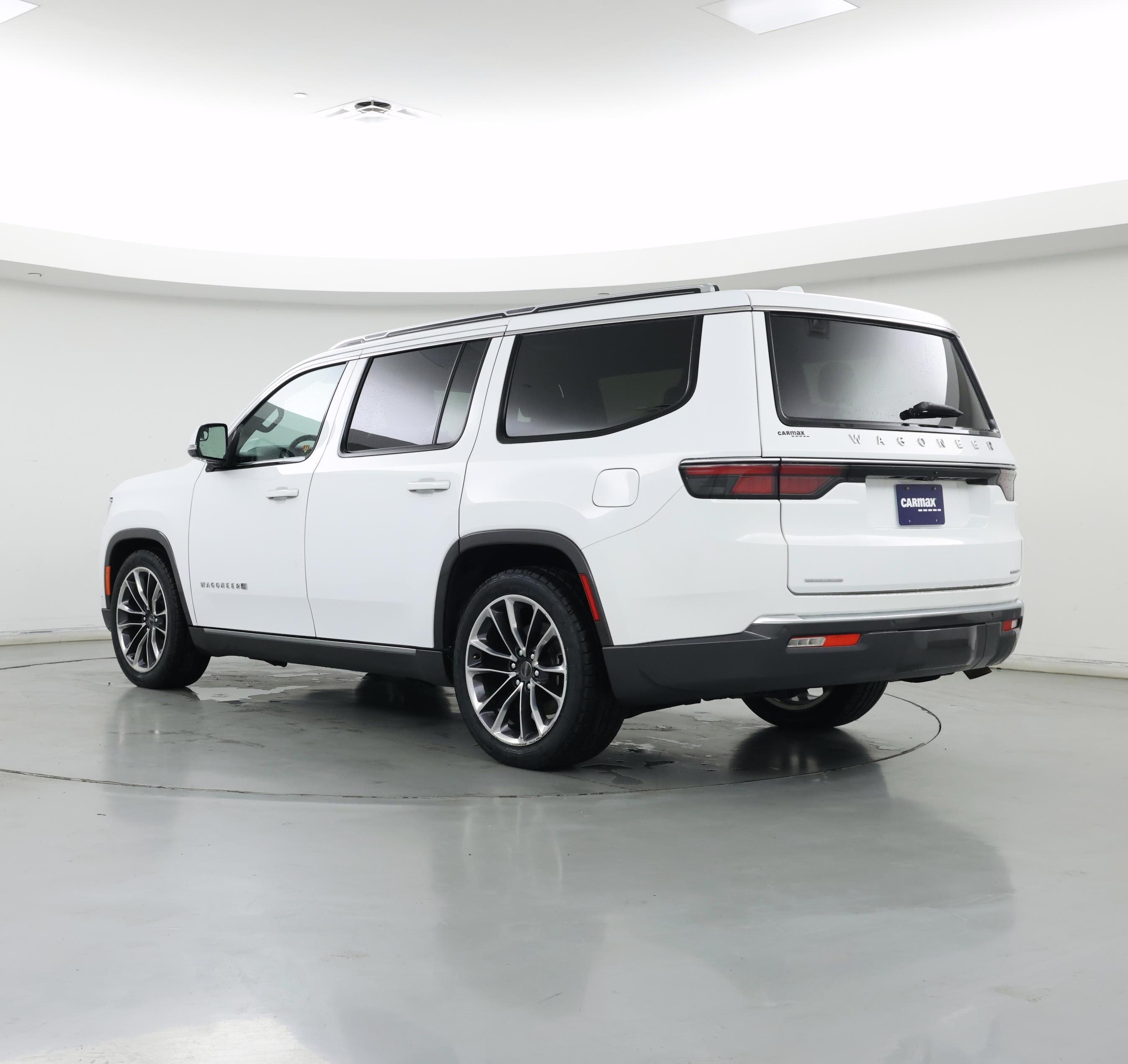 Thumbnail: 2022 Jeep Wagoneer - 2