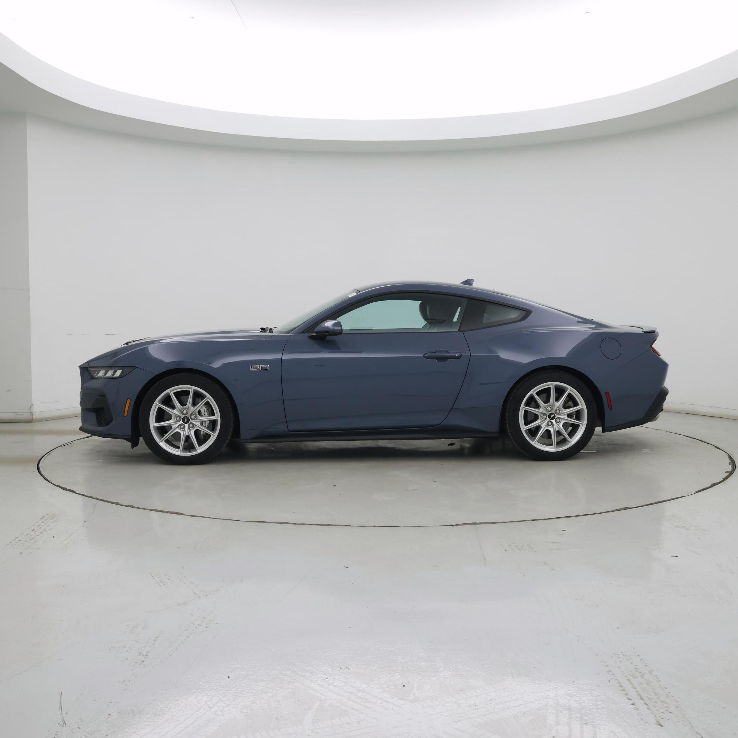 Thumbnail: 2024 Ford Mustang - 3