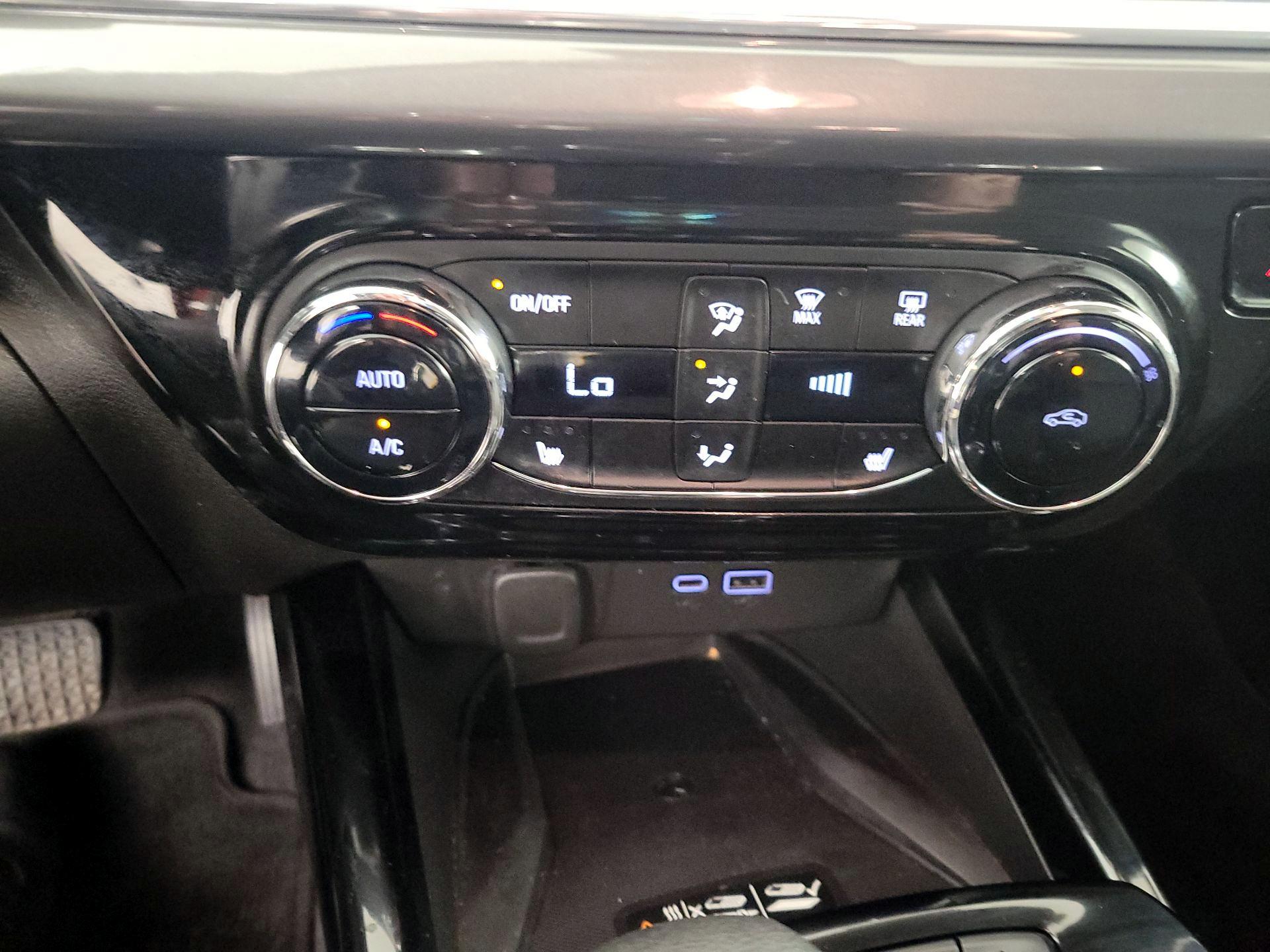 Thumbnail: 2024 Chevrolet Trax - 16