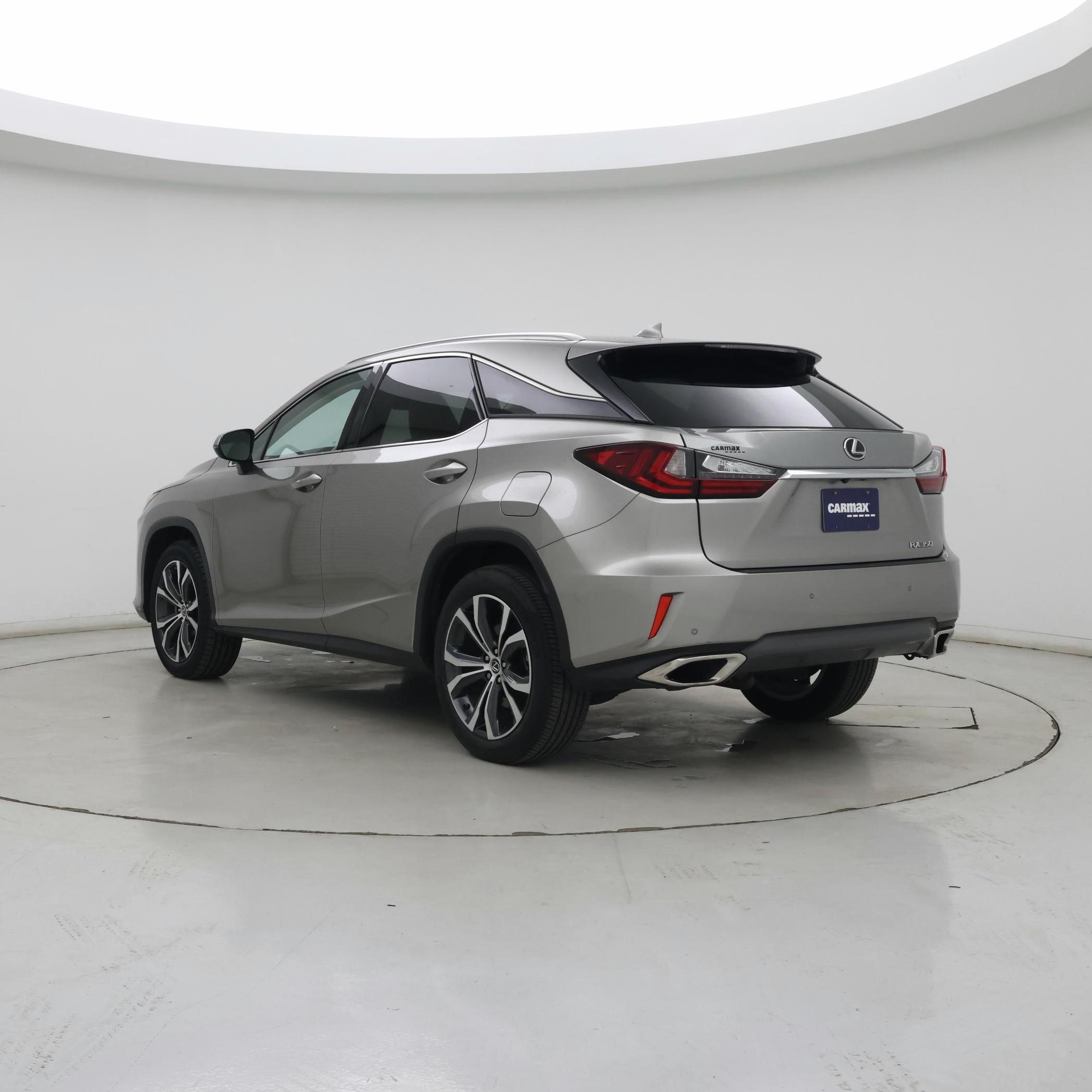 Thumbnail: 2019 Lexus RX - 2