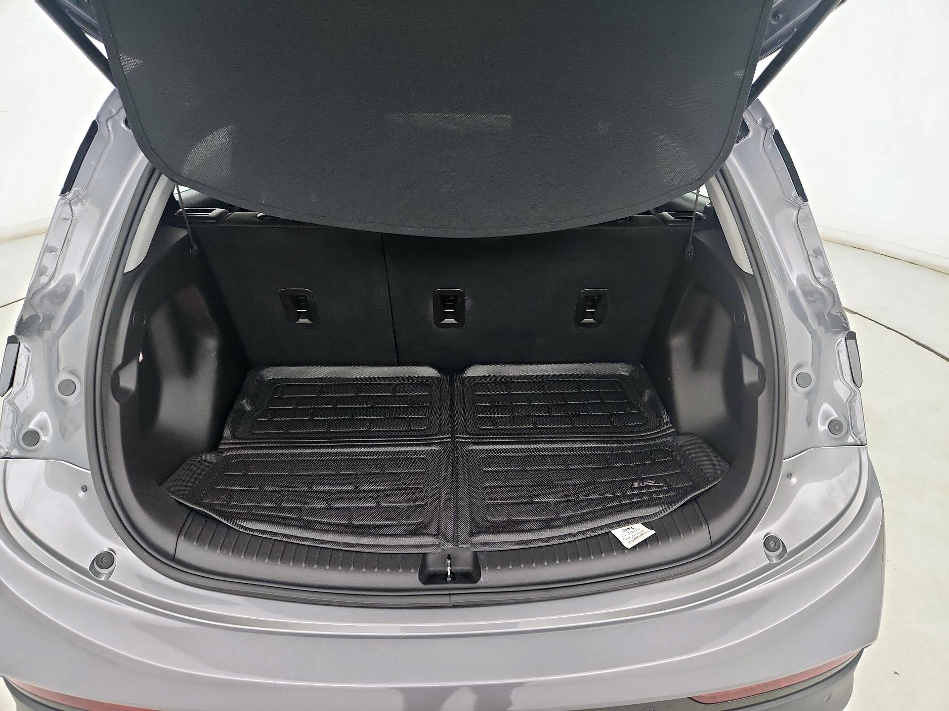 Thumbnail: 2023 Chevrolet Bolt EV - 20