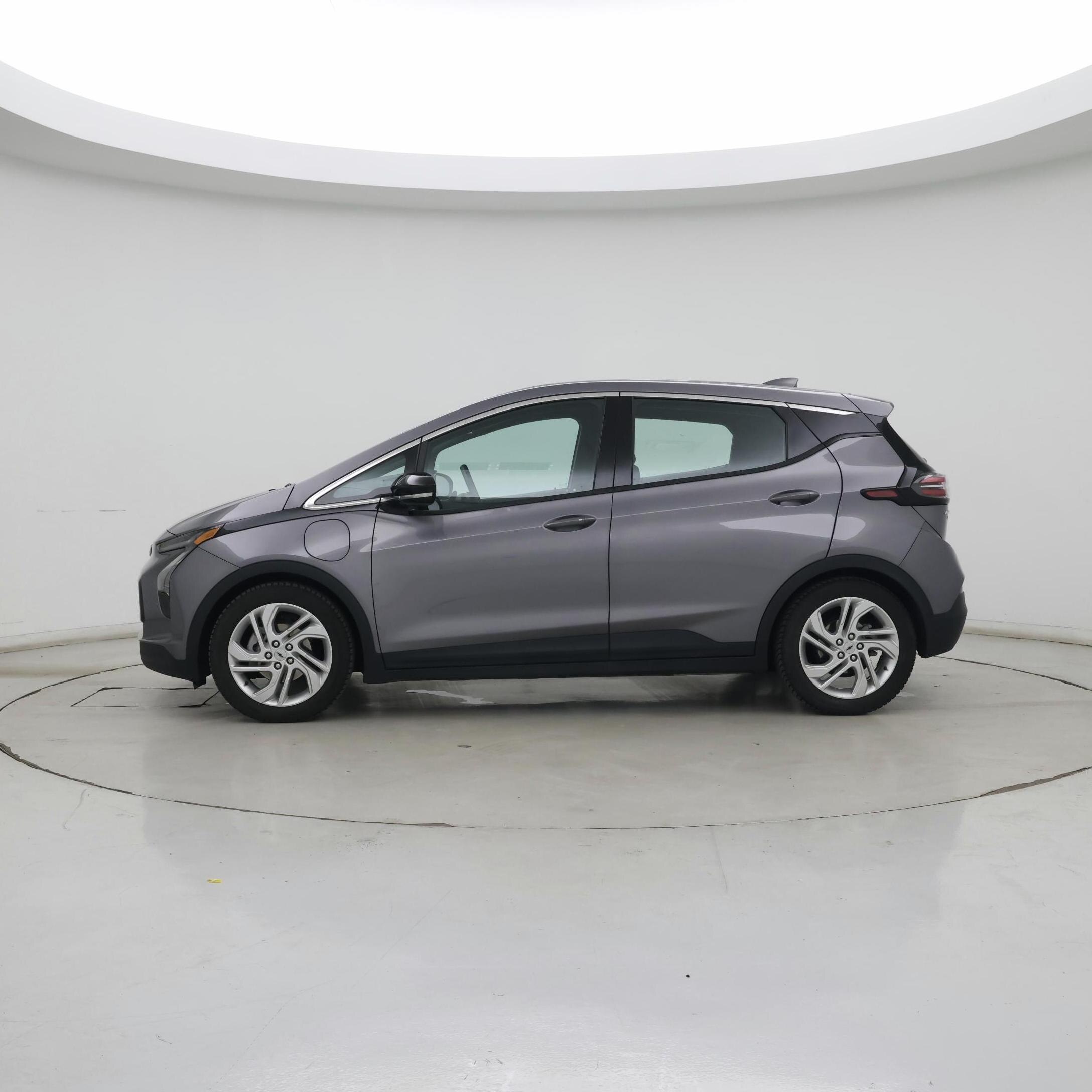 Thumbnail: 2023 Chevrolet Bolt EV - 3