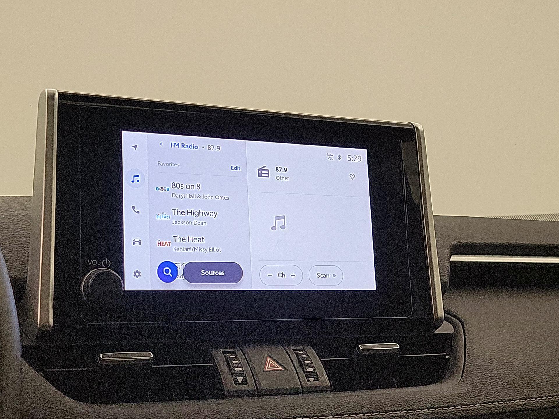 Thumbnail: 2024 Toyota RAV4 - 15