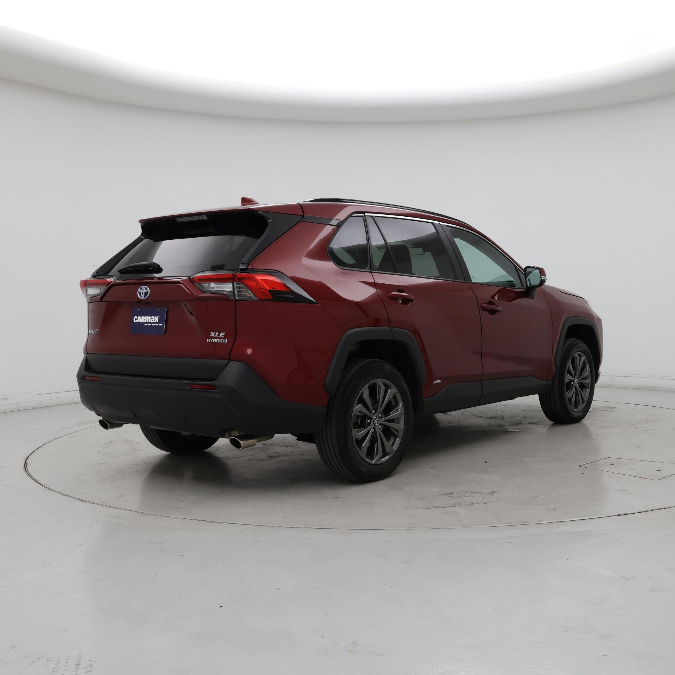 Thumbnail: 2024 Toyota RAV4 - 8
