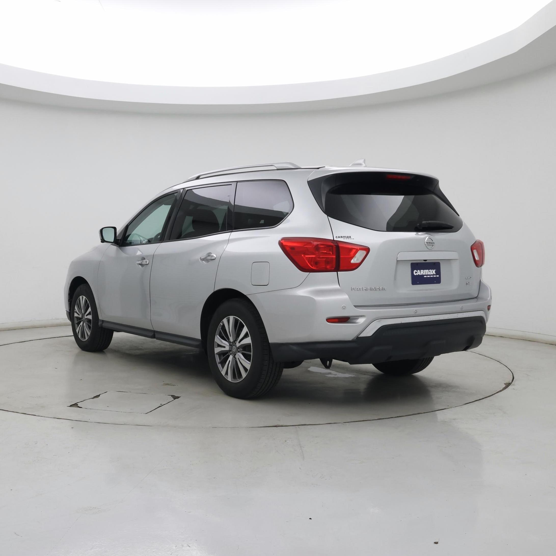 Thumbnail: 2020 Nissan Pathfinder - 2