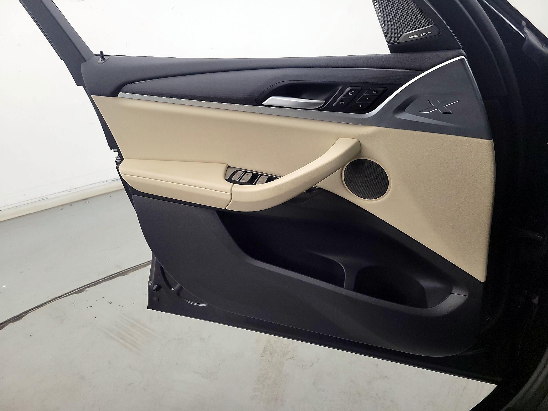 Thumbnail: 2024 BMW X3 - 12