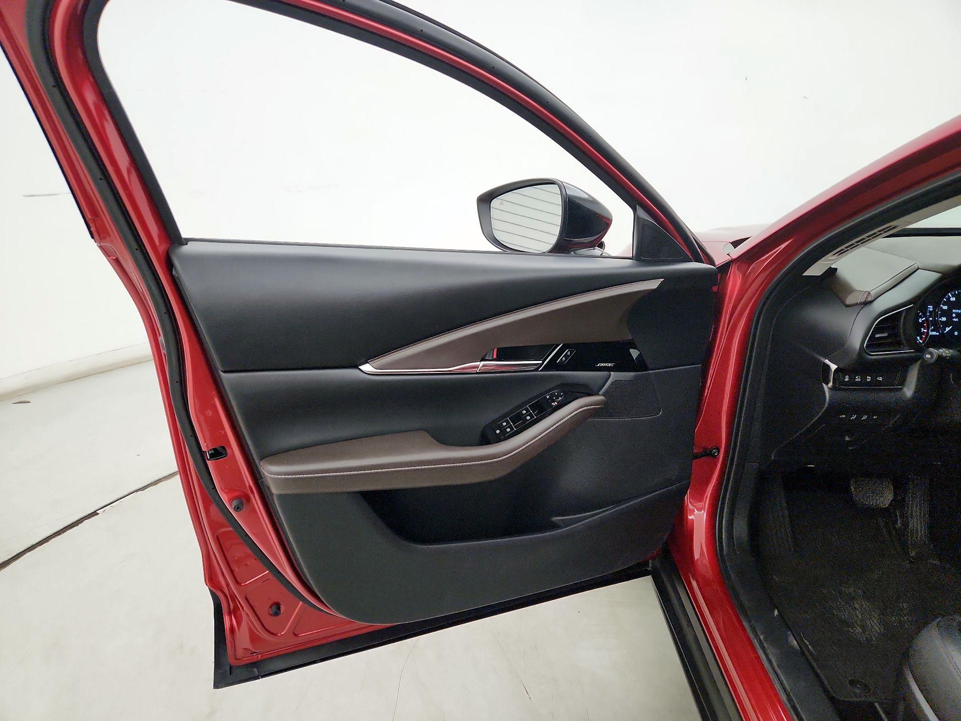 Thumbnail: 2022 Mazda CX-30 - 12