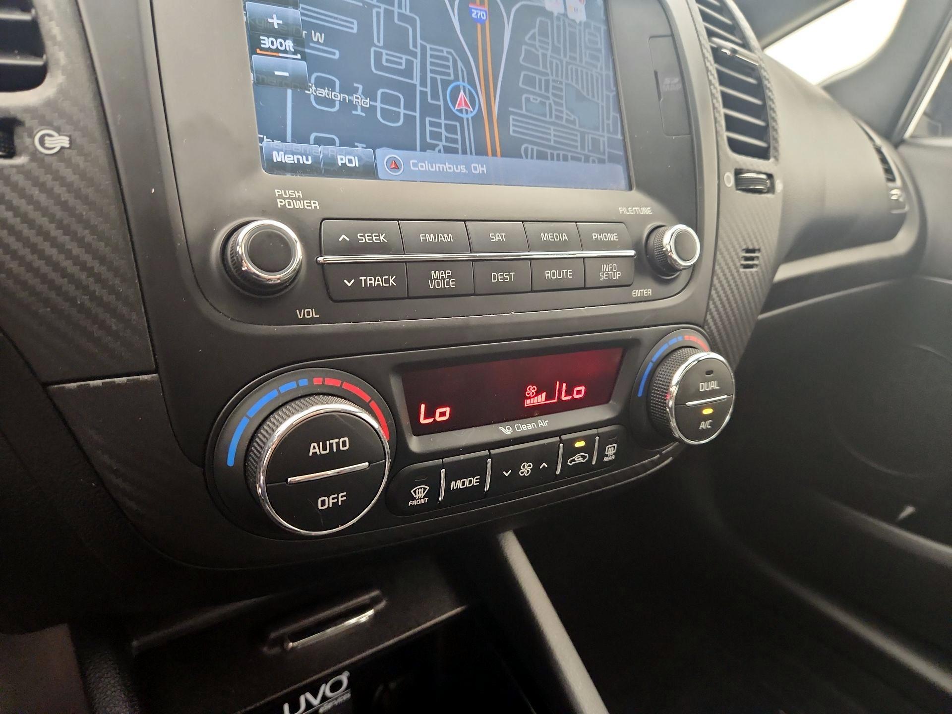 Thumbnail: 2016 Kia Forte - 17