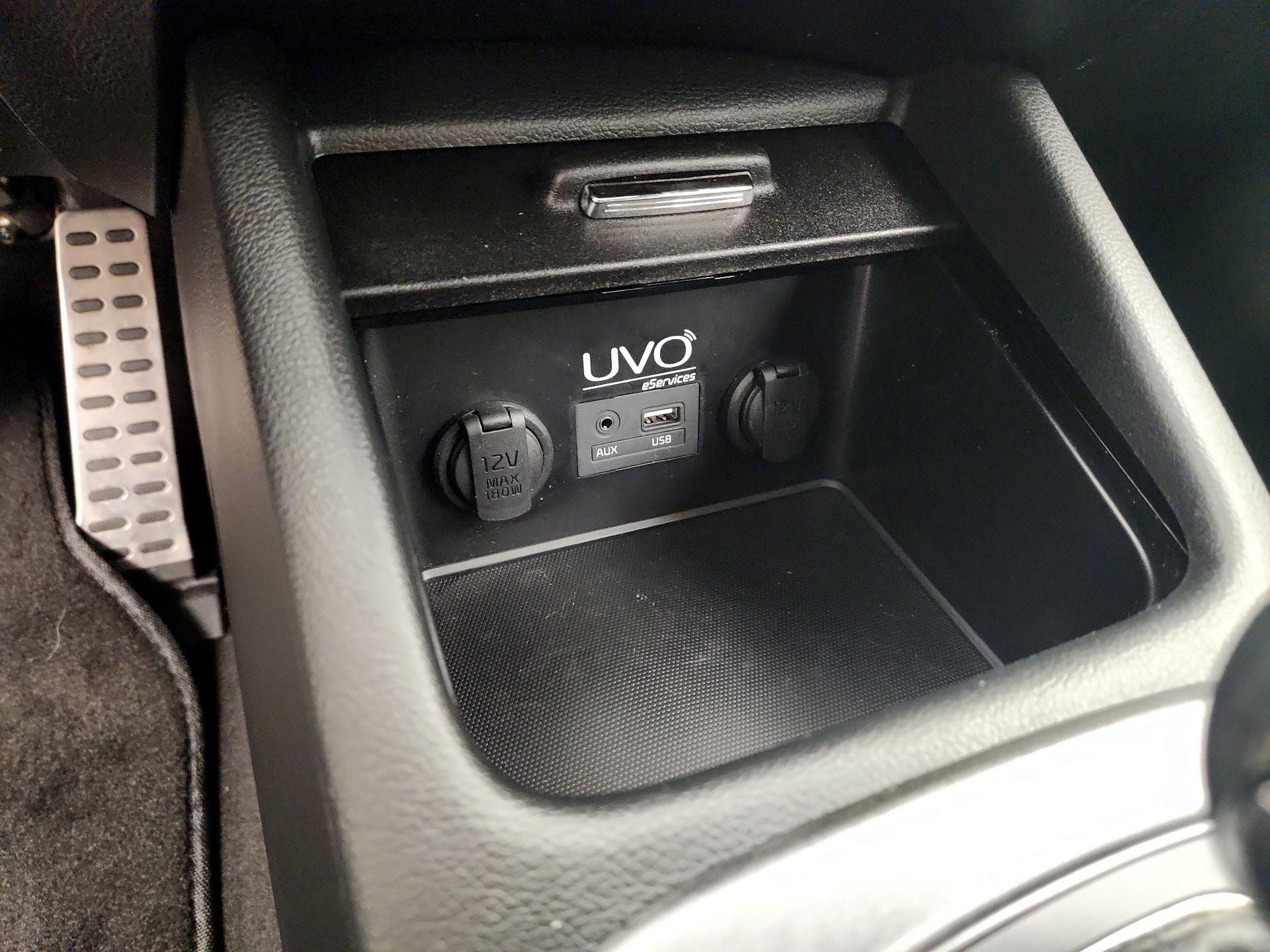 Thumbnail: 2016 Kia Forte - 19