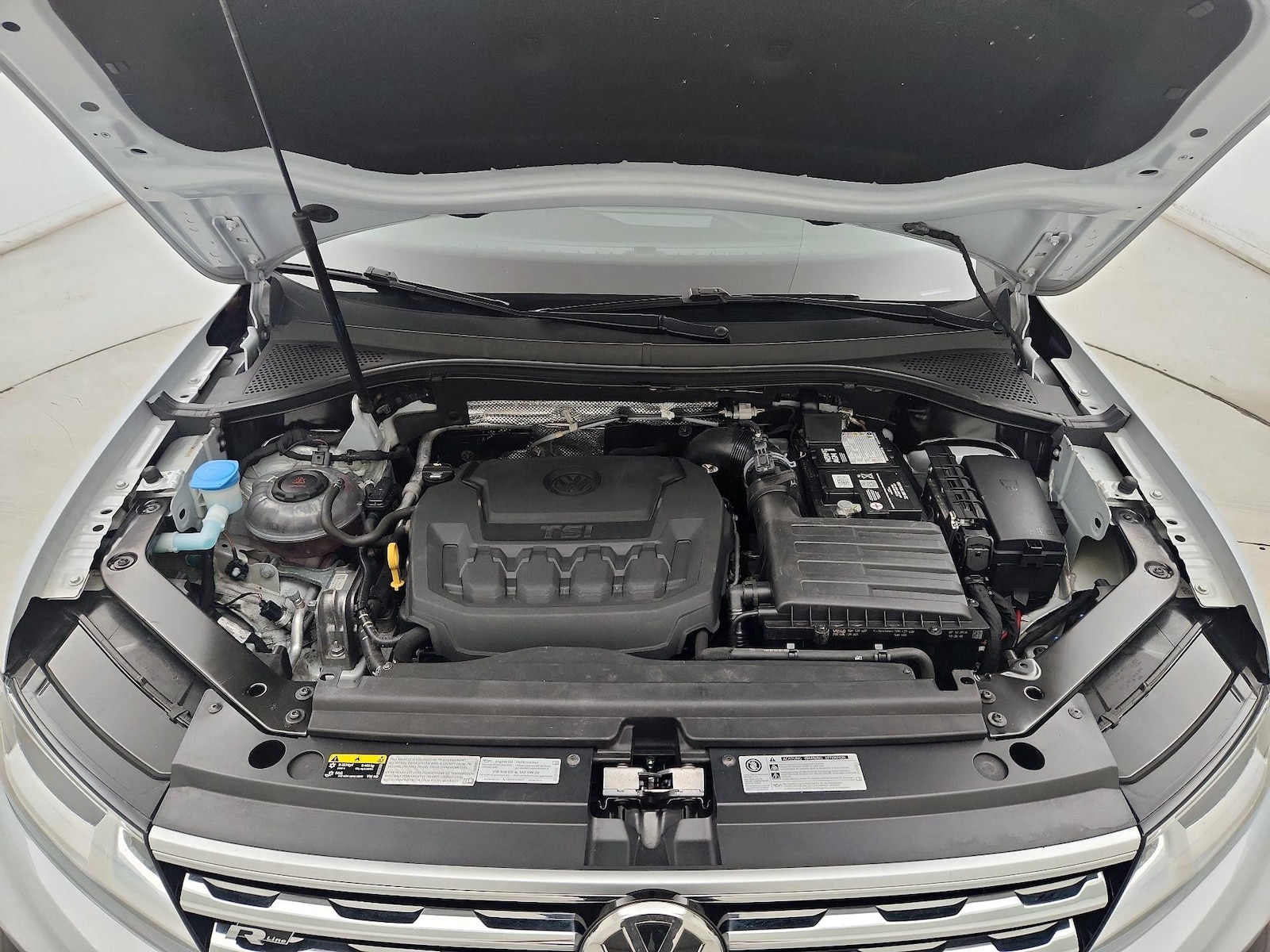 2019 Volkswagen Tiguan SEL R-Line - Photo 24