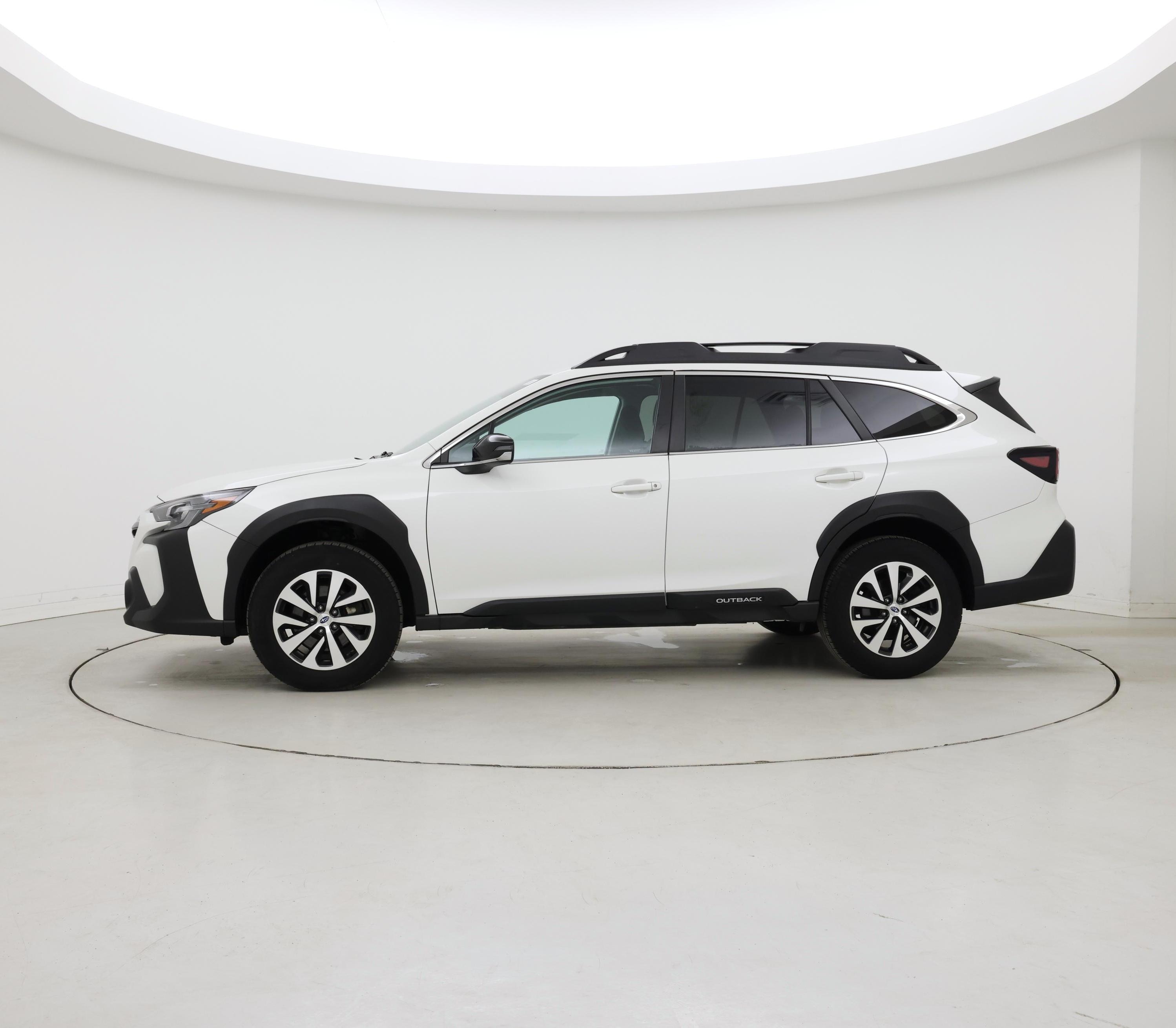 Thumbnail: 2023 Subaru Outback - 3