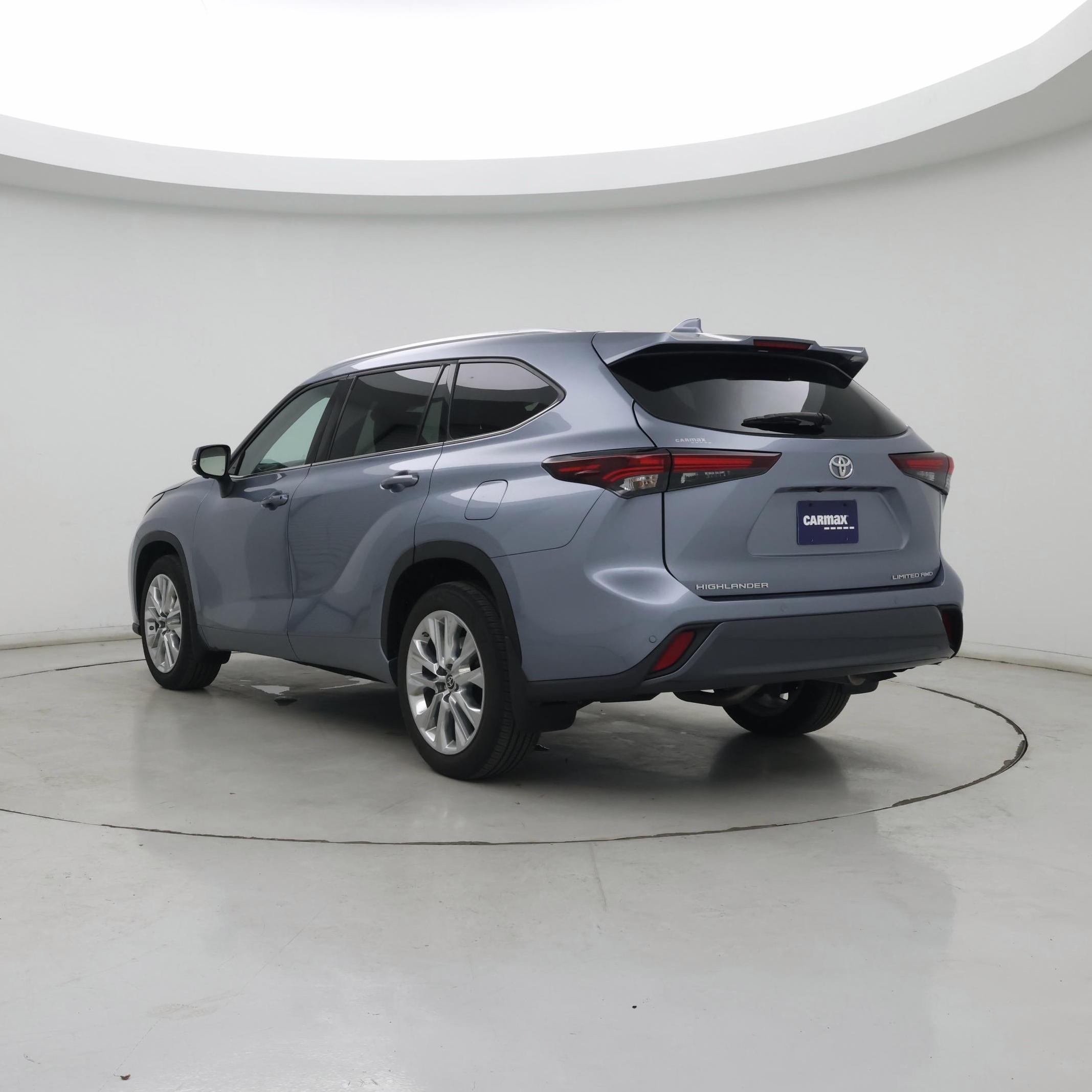 Thumbnail: 2024 Toyota Highlander - 2