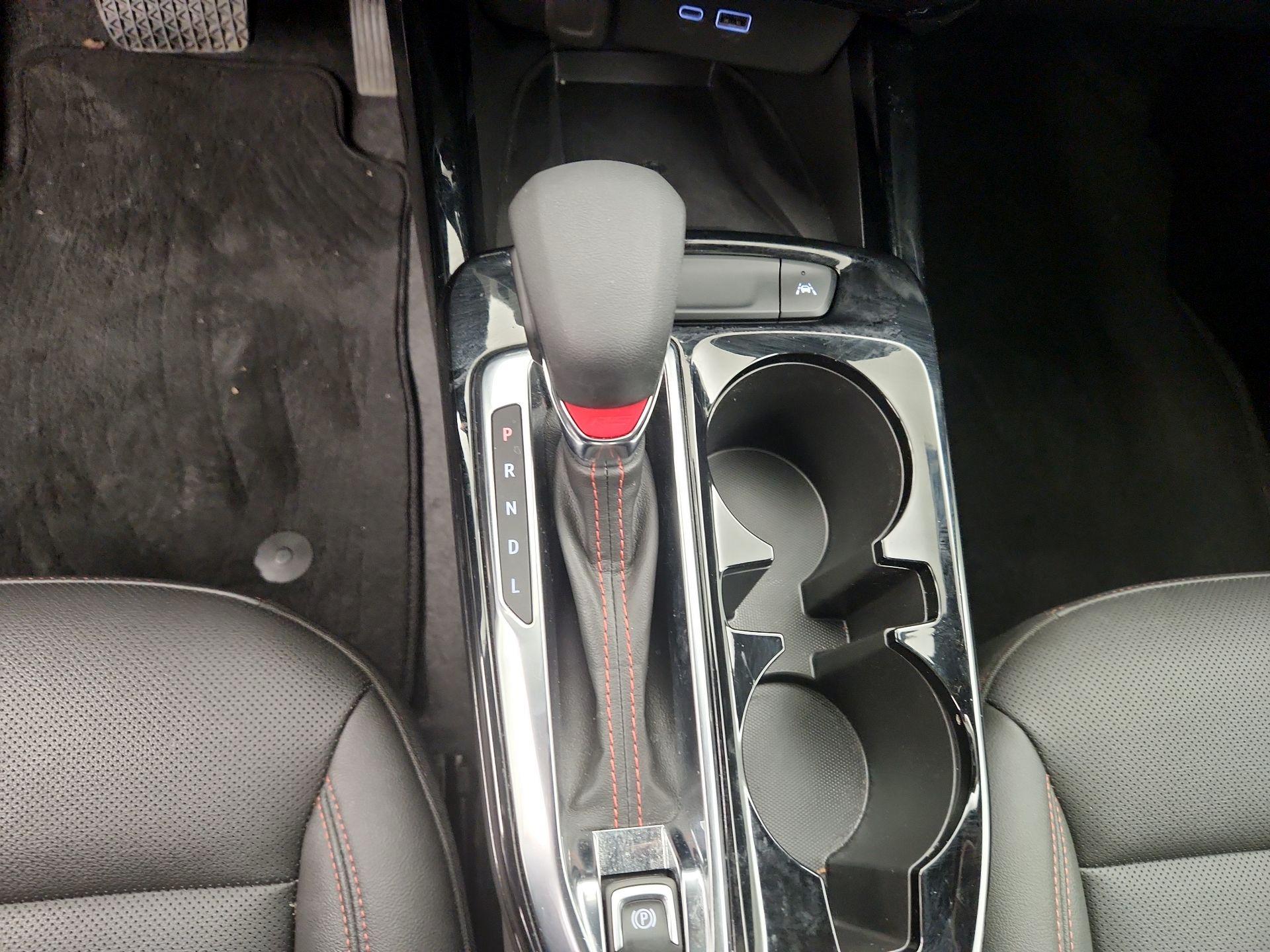 Thumbnail: 2025 Chevrolet Trax - 17