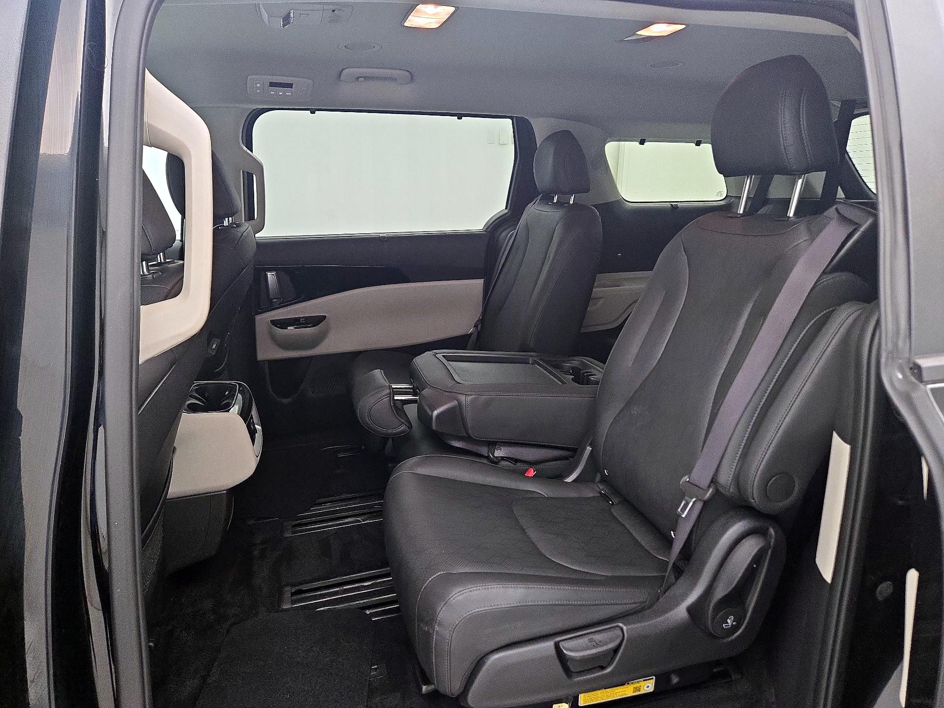 Thumbnail: 2024 Kia Carnival - 20