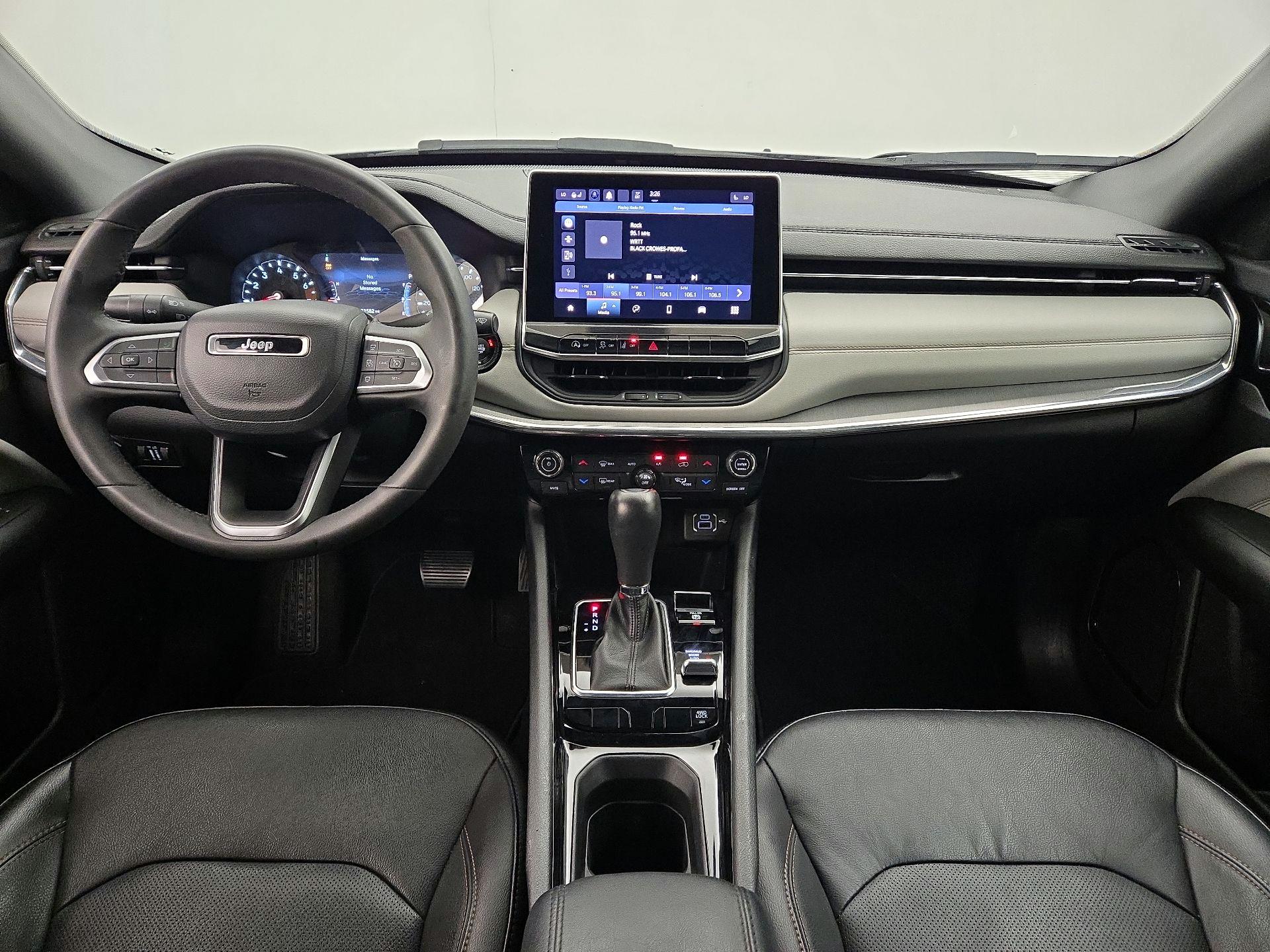 Thumbnail: 2023 Jeep Compass - 9