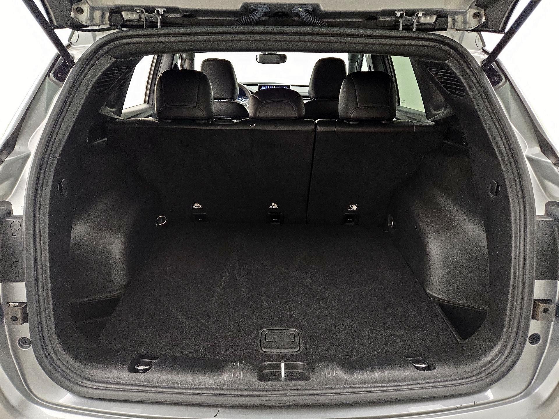 Thumbnail: 2023 Jeep Compass - 20