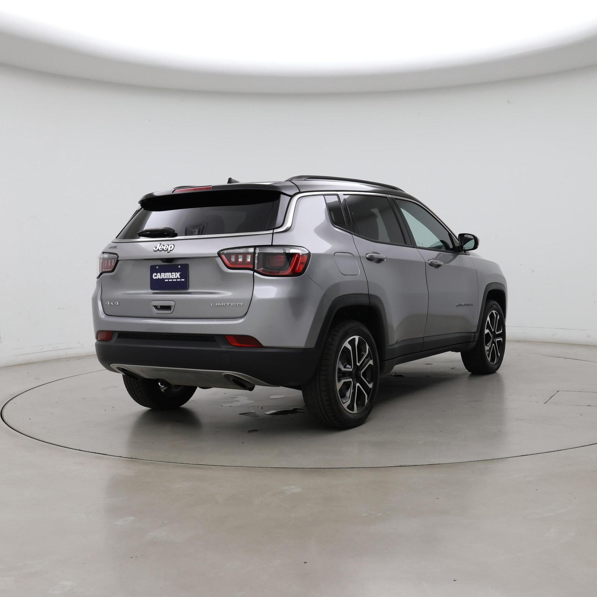 Thumbnail: 2023 Jeep Compass - 8