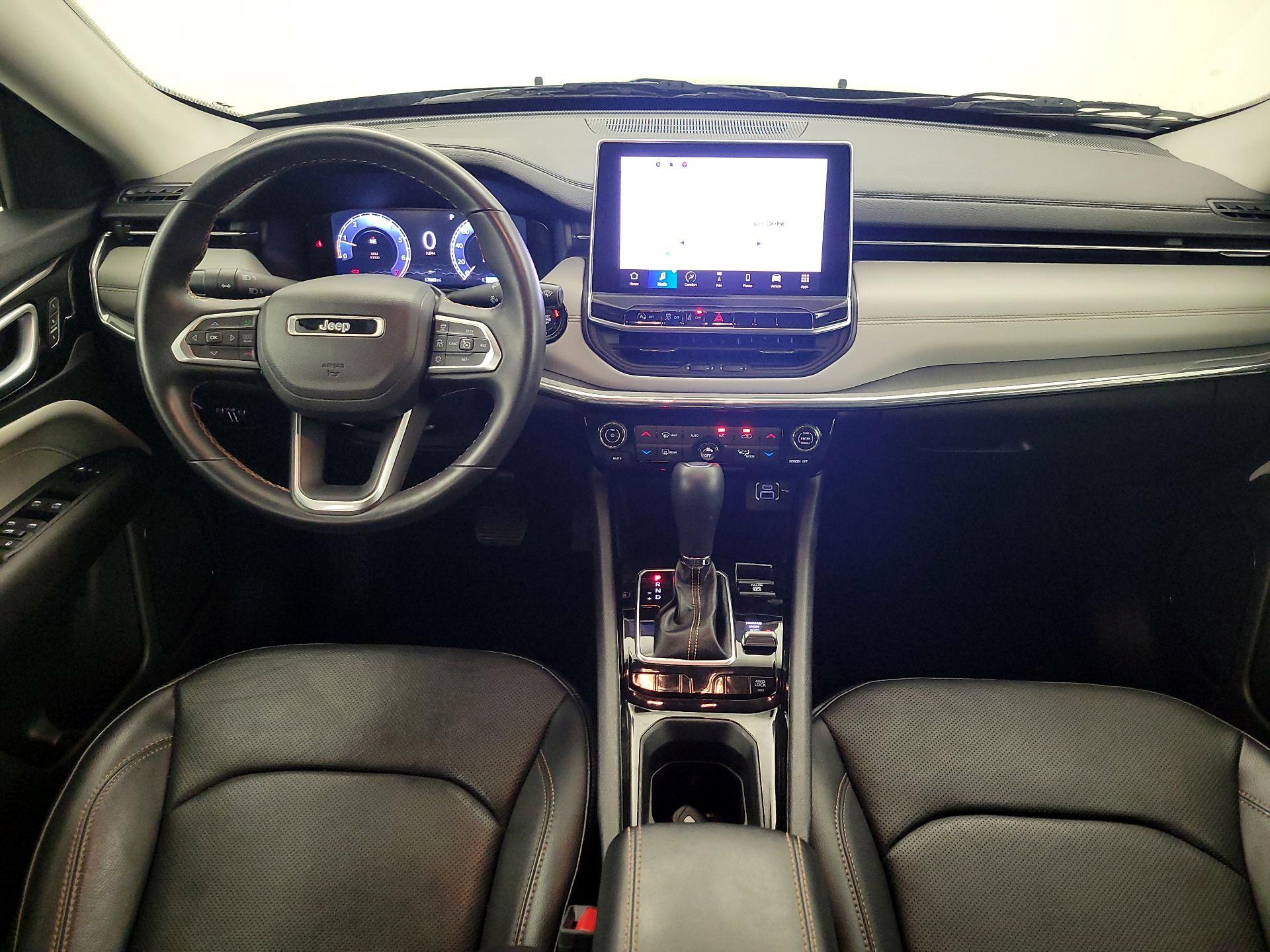 Thumbnail: 2022 Jeep Compass - 9