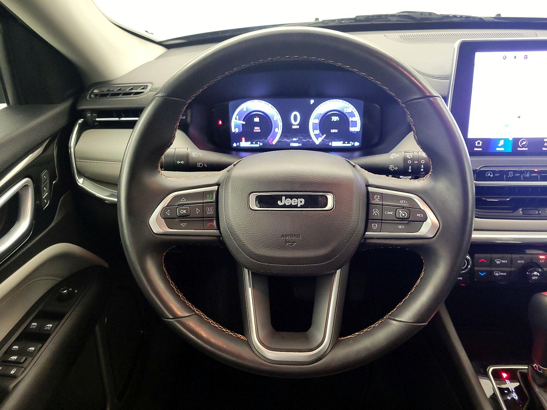 Thumbnail: 2022 Jeep Compass - 10