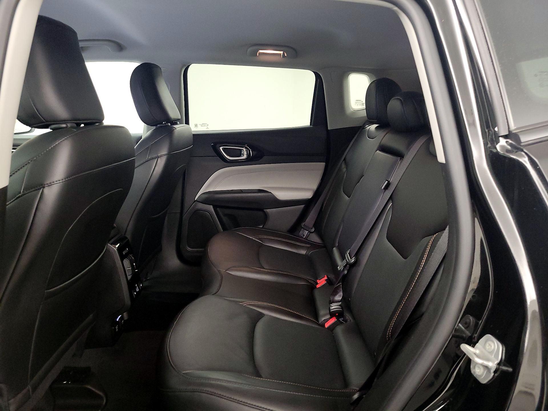 Thumbnail: 2022 Jeep Compass - 20