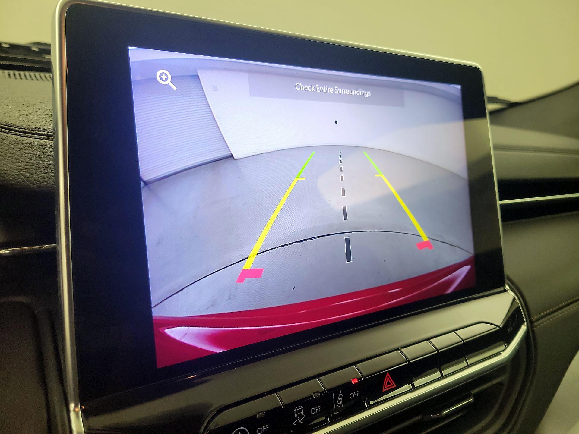 Thumbnail: 2022 Jeep Compass - 14