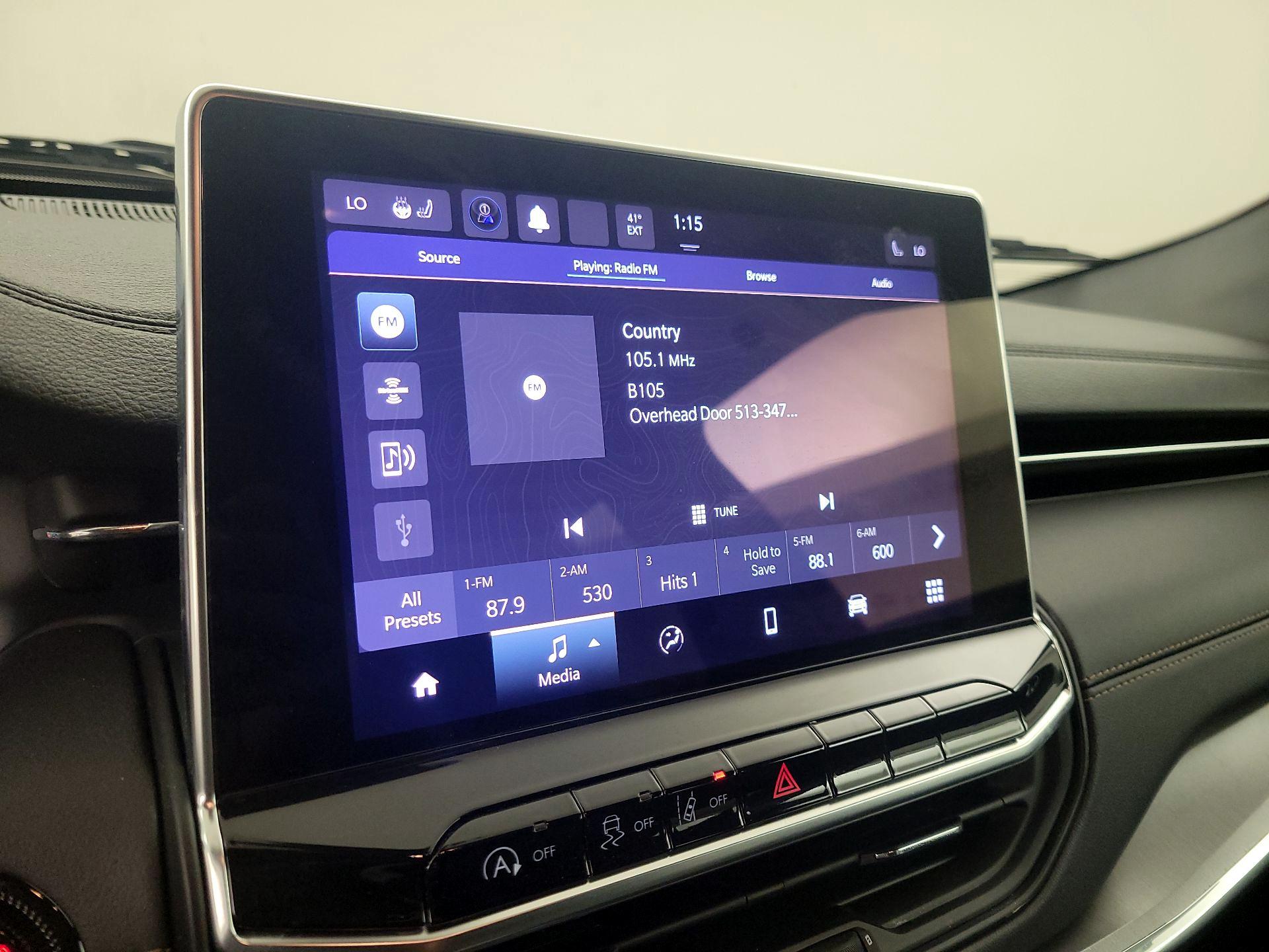 Thumbnail: 2022 Jeep Compass - 15