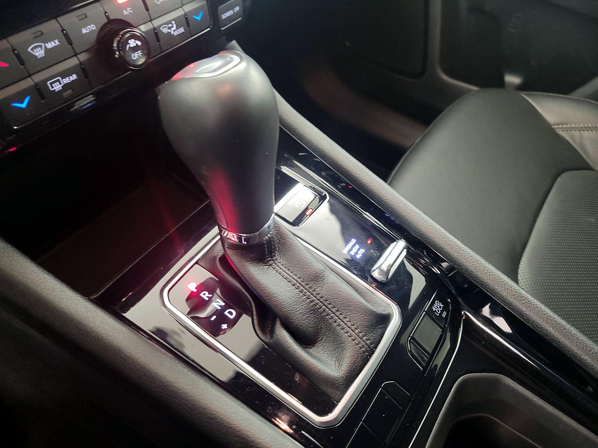 Thumbnail: 2022 Jeep Compass - 17