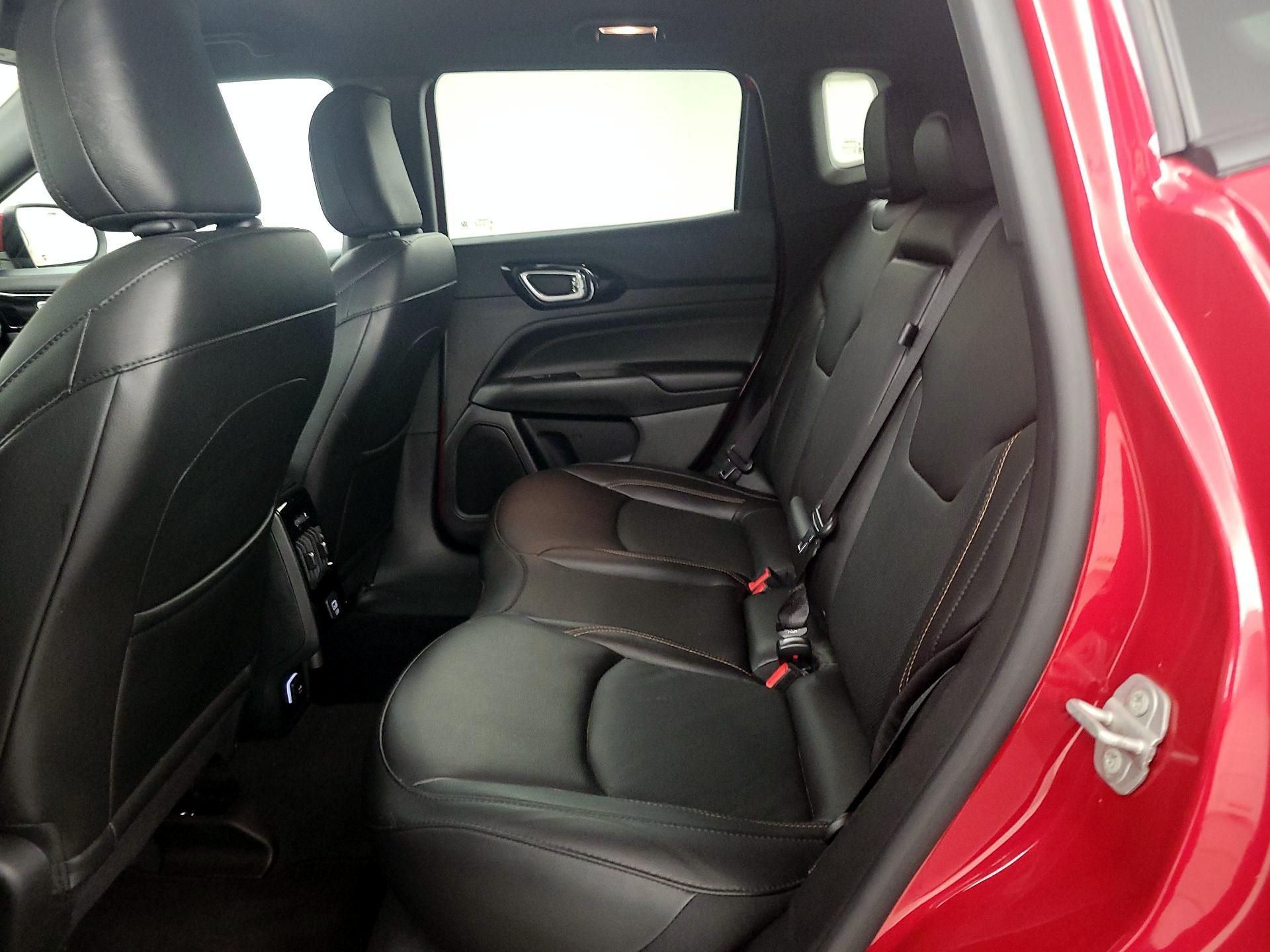 Thumbnail: 2022 Jeep Compass - 19