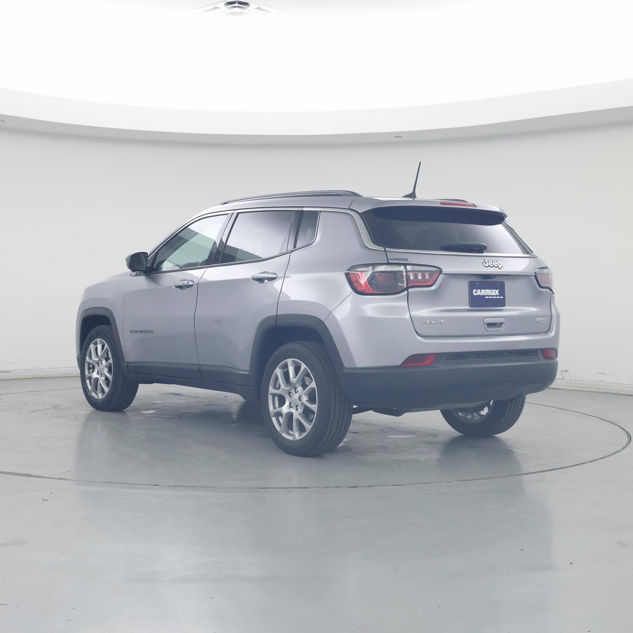 Thumbnail: 2022 Jeep Compass - 2