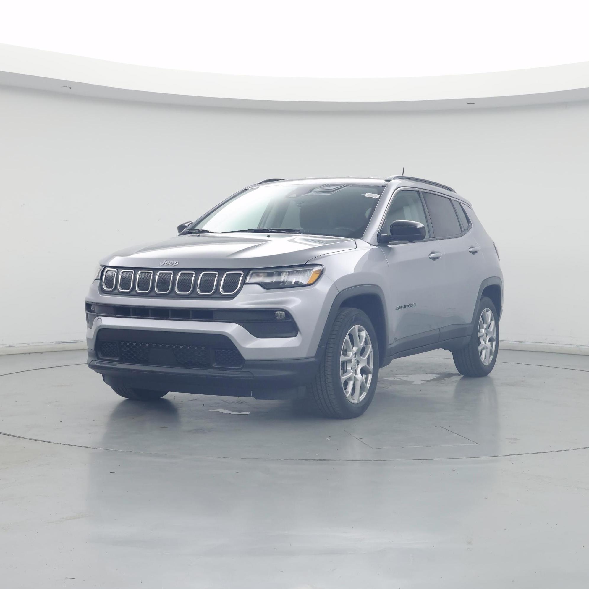 Thumbnail: 2022 Jeep Compass - 4